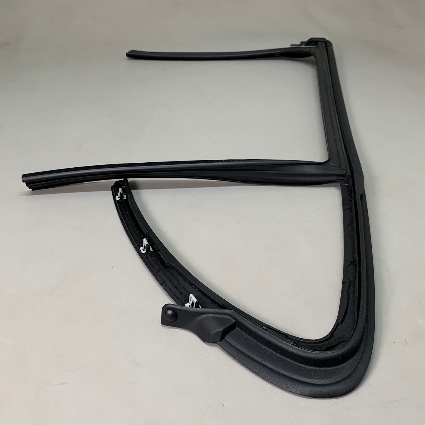 MOPAR Rear Door Flush Glass Weatherstrip Right Side 39" x 19" Black 68620100AA