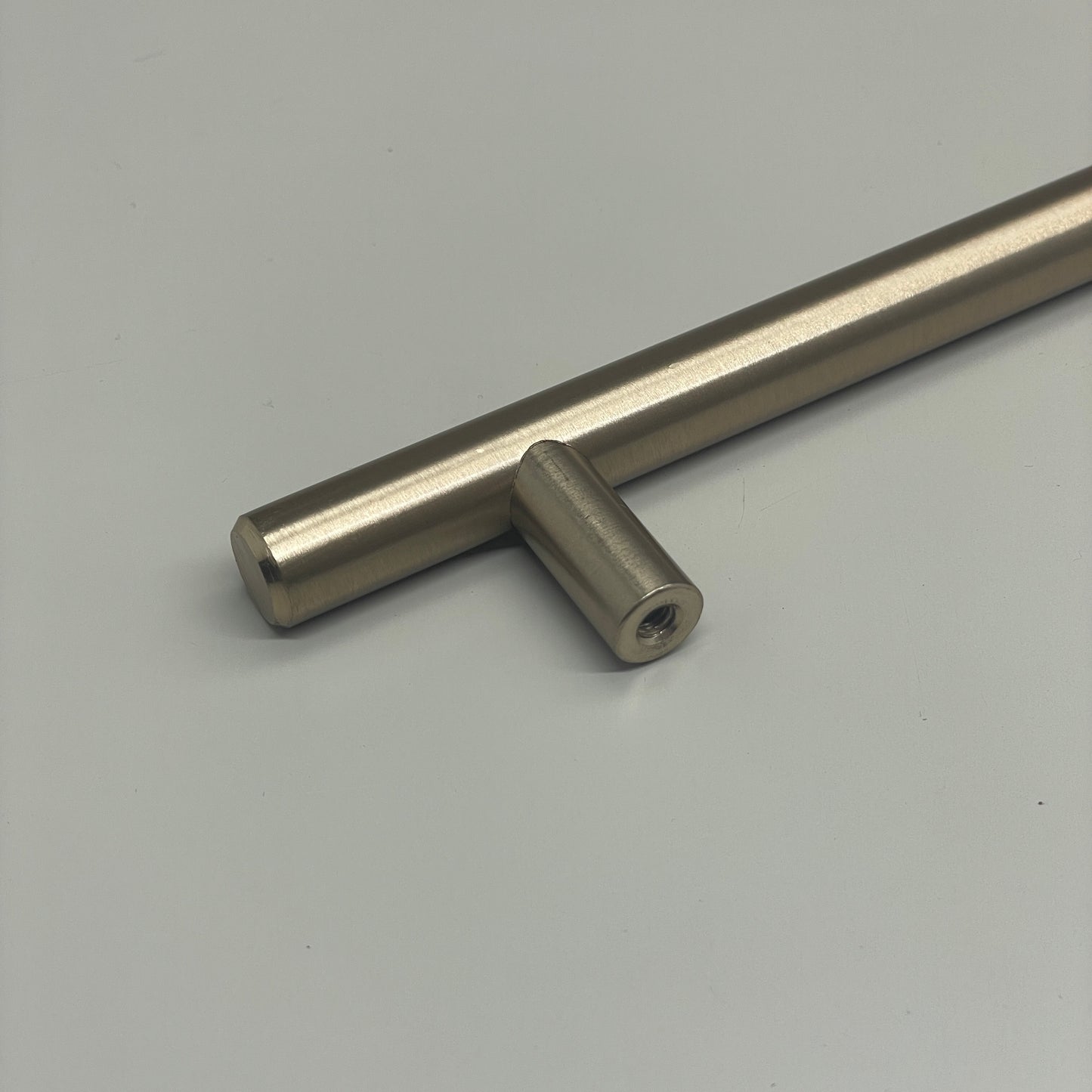 BERENSON (10 PK) Transitional Advantage Two Champagne T-Bar Pull 9523-20CZ-P