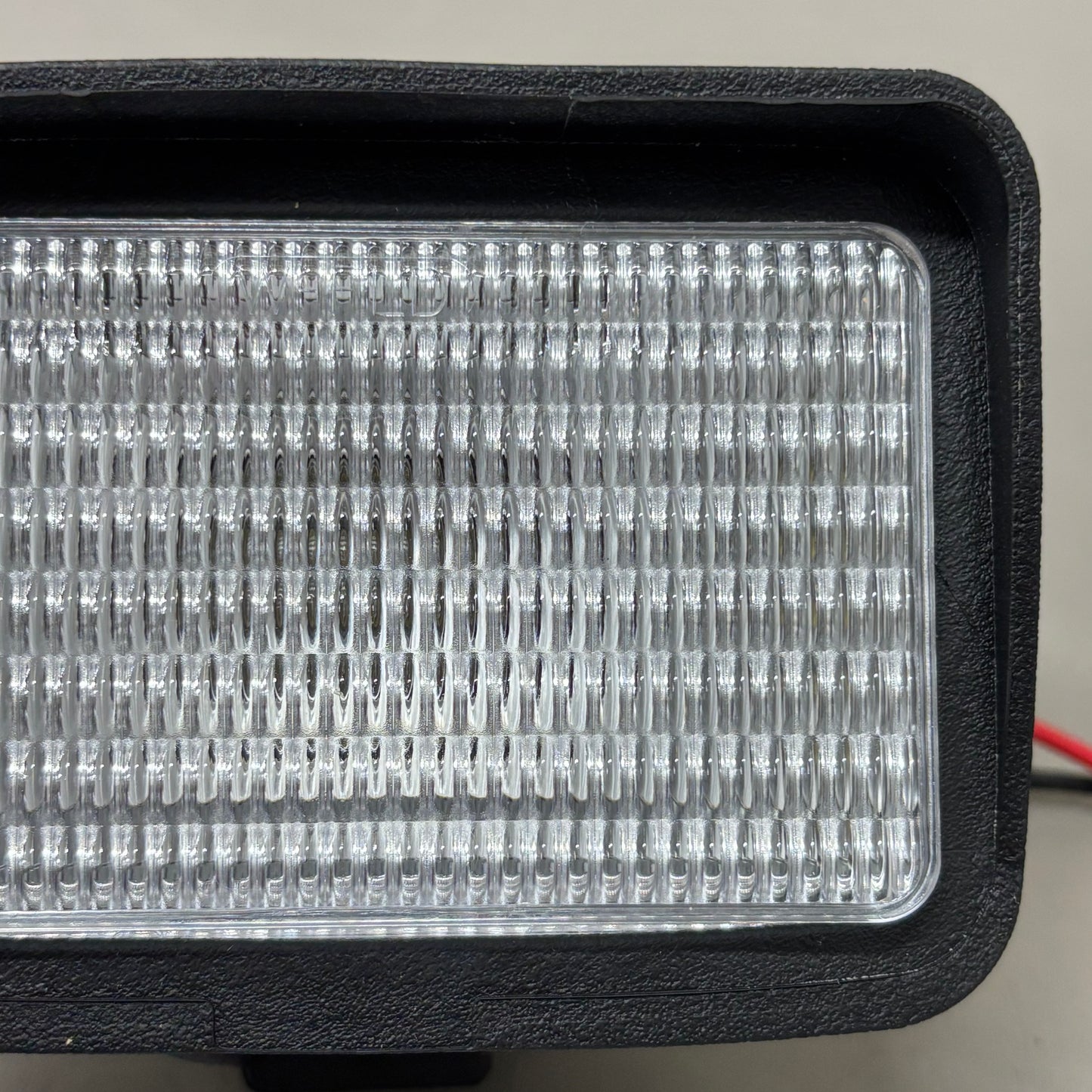 MANITOU GROUP PARTS Work Light for Construction/Warehouse Vehicles GHL L70040