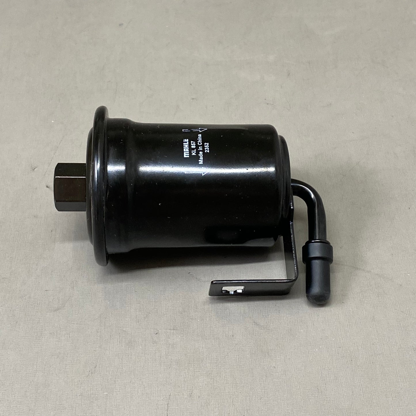 MAHLE Fuel Filter For Toyota & Lexus  Black KL857 (As-is (See Images))