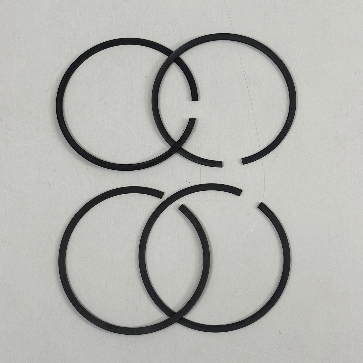 HASTINGS (SET OF 4) Piston Rings For Ford Car Capri 1969-77 3L 2 cyl. 6791 020