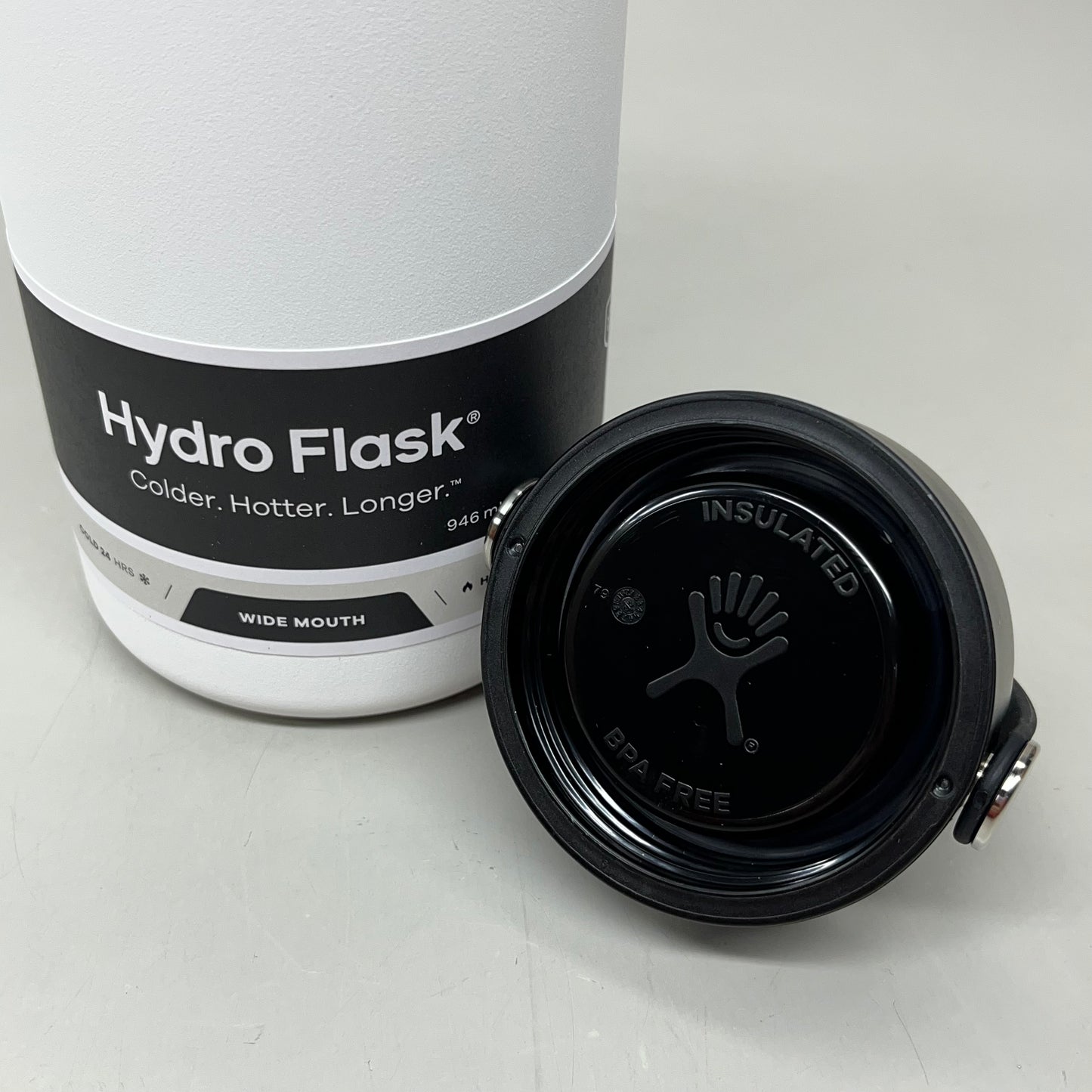 HYDROFLASK Wide Mouth Flex Cap Pro-Grade Stainless Steel White 32 oz W32BTS110