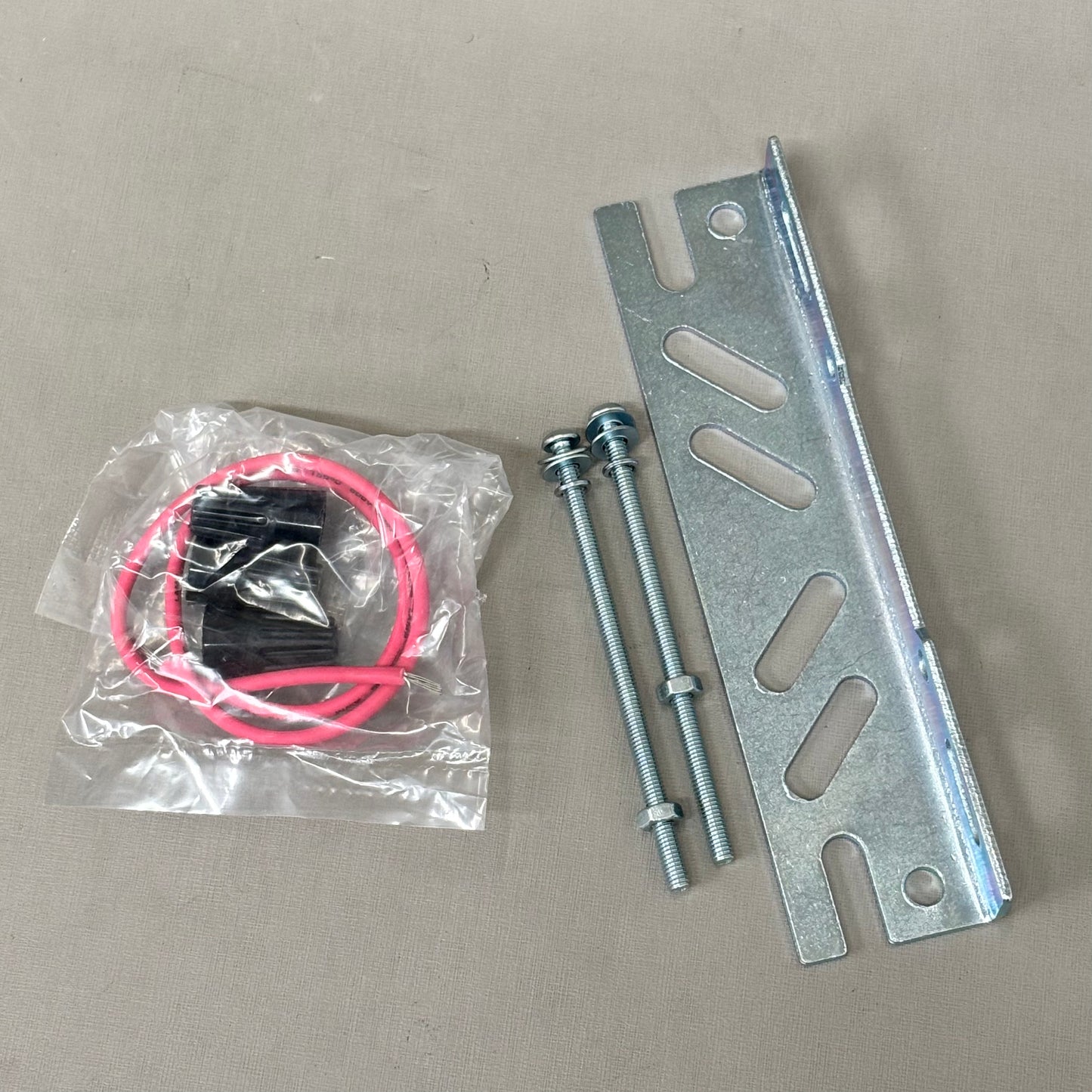 PLUSRITE Probe Start Metal Halide Ballast Kit 175 Watt M57 5 Tap BAMH175-CWA/V5