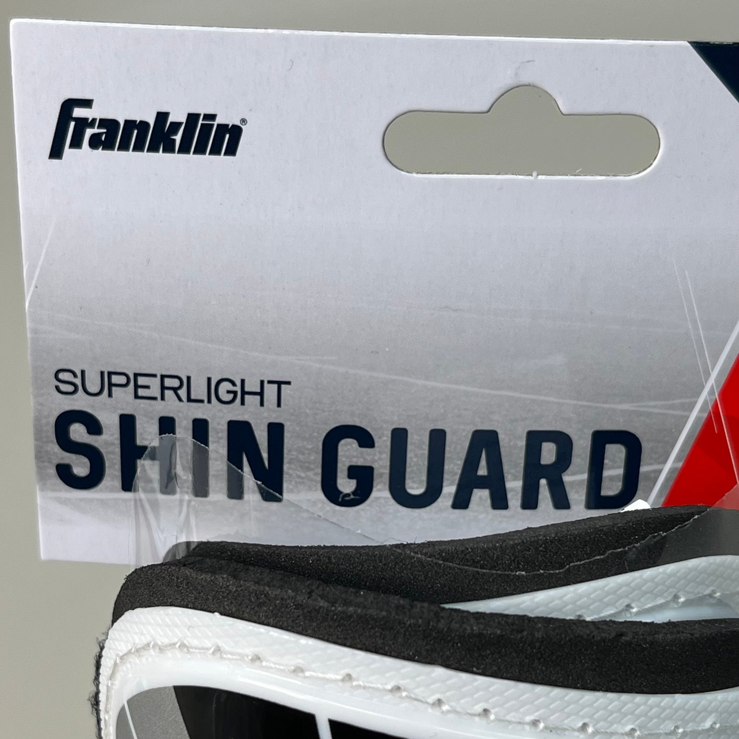 FRANKLIN 2-PACK Superlight Shinguards Sz Small up to 4'7" (1.4m) White 11104