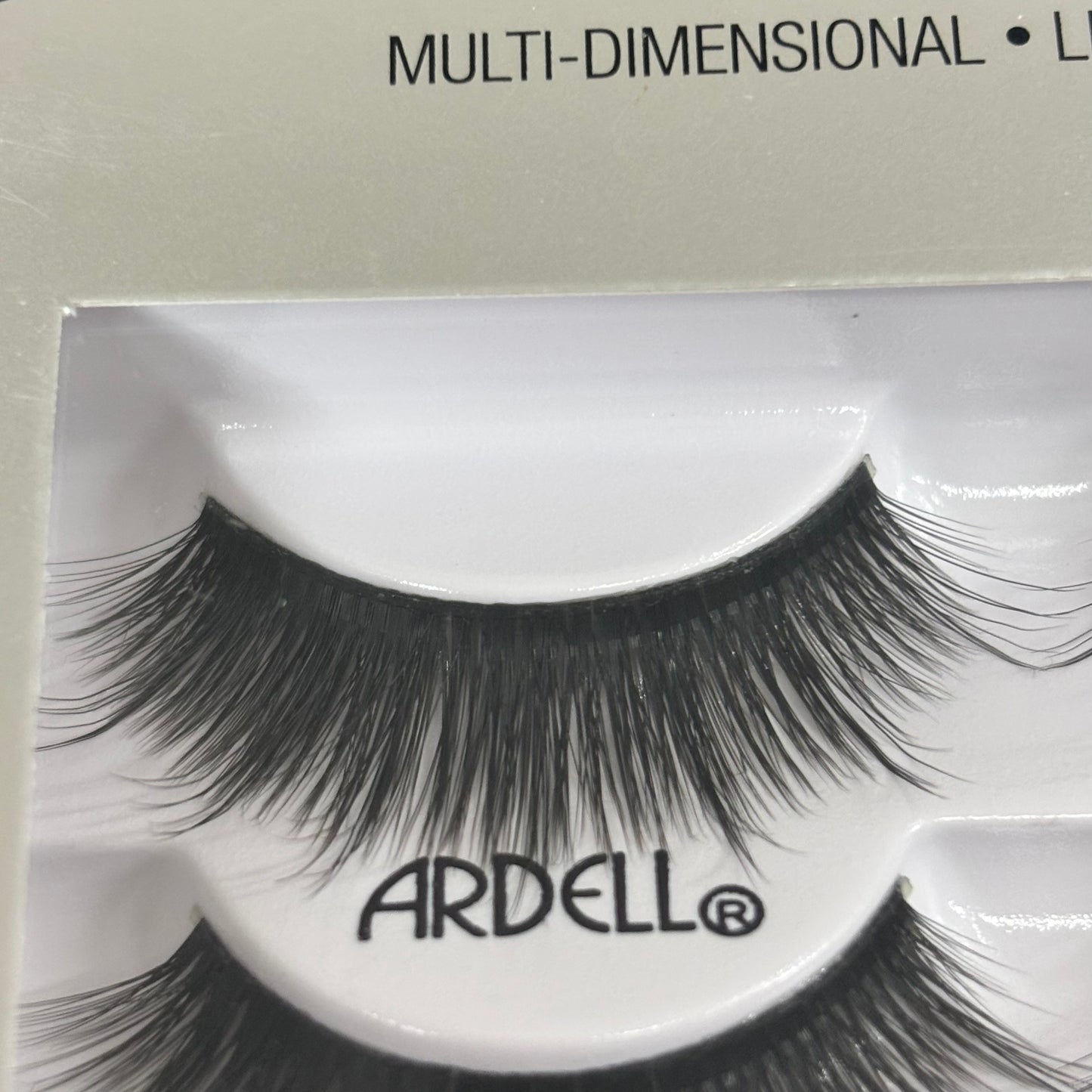 ARDELL (4 PACK, 4 PAIRS EACH) Volume 3D Faux Mink Eyelashes Invisiband Black 854
