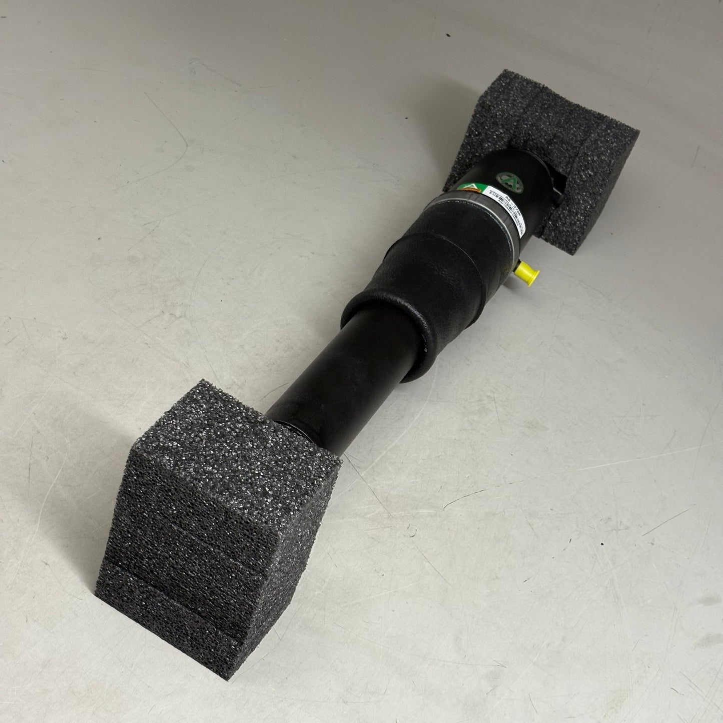 ARNOTT Air Suspension Air Shock - AS2708