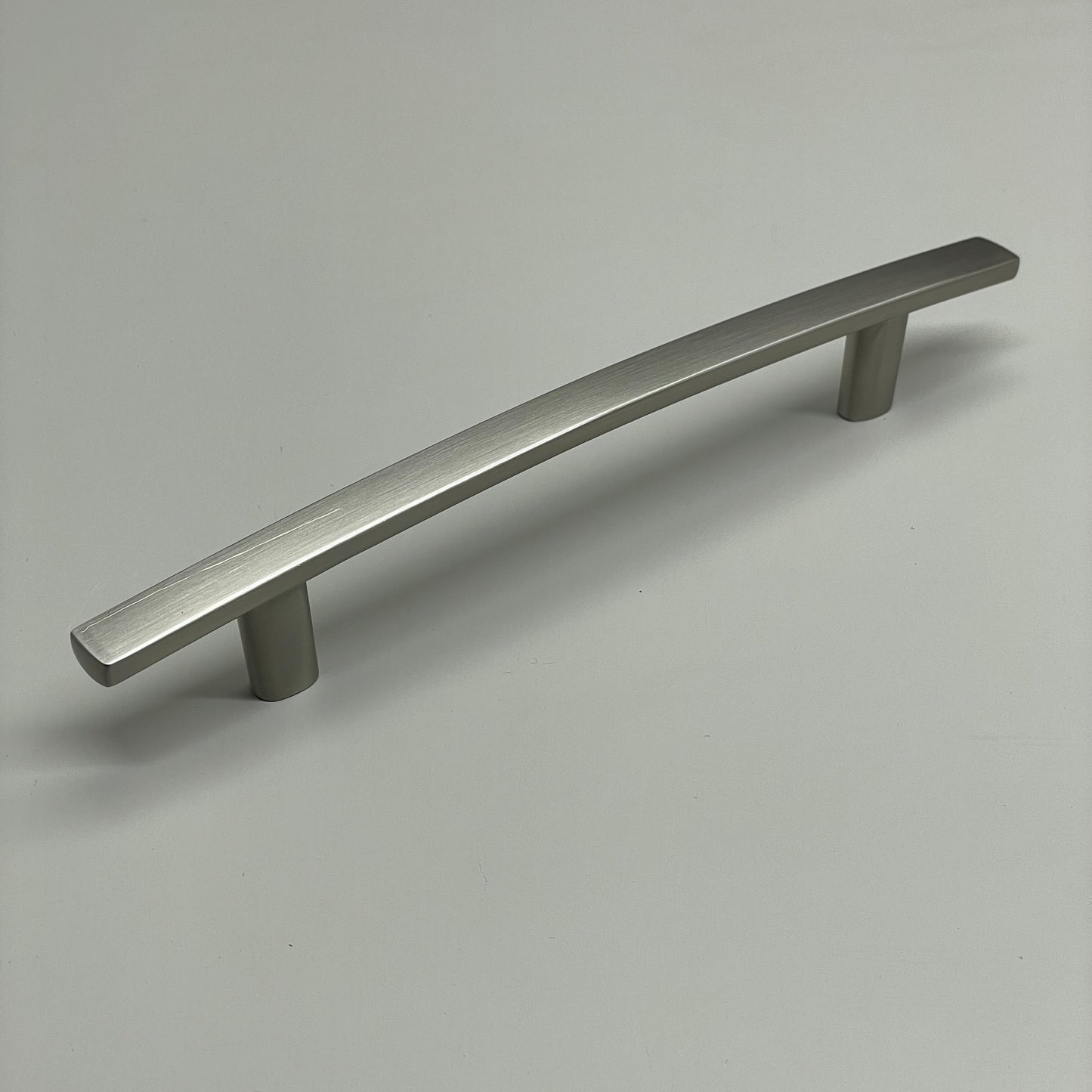 BERENSON (10 PK) Transitional Advantage One 128mm Brushed Nickel Pull 9176-1BPN-P