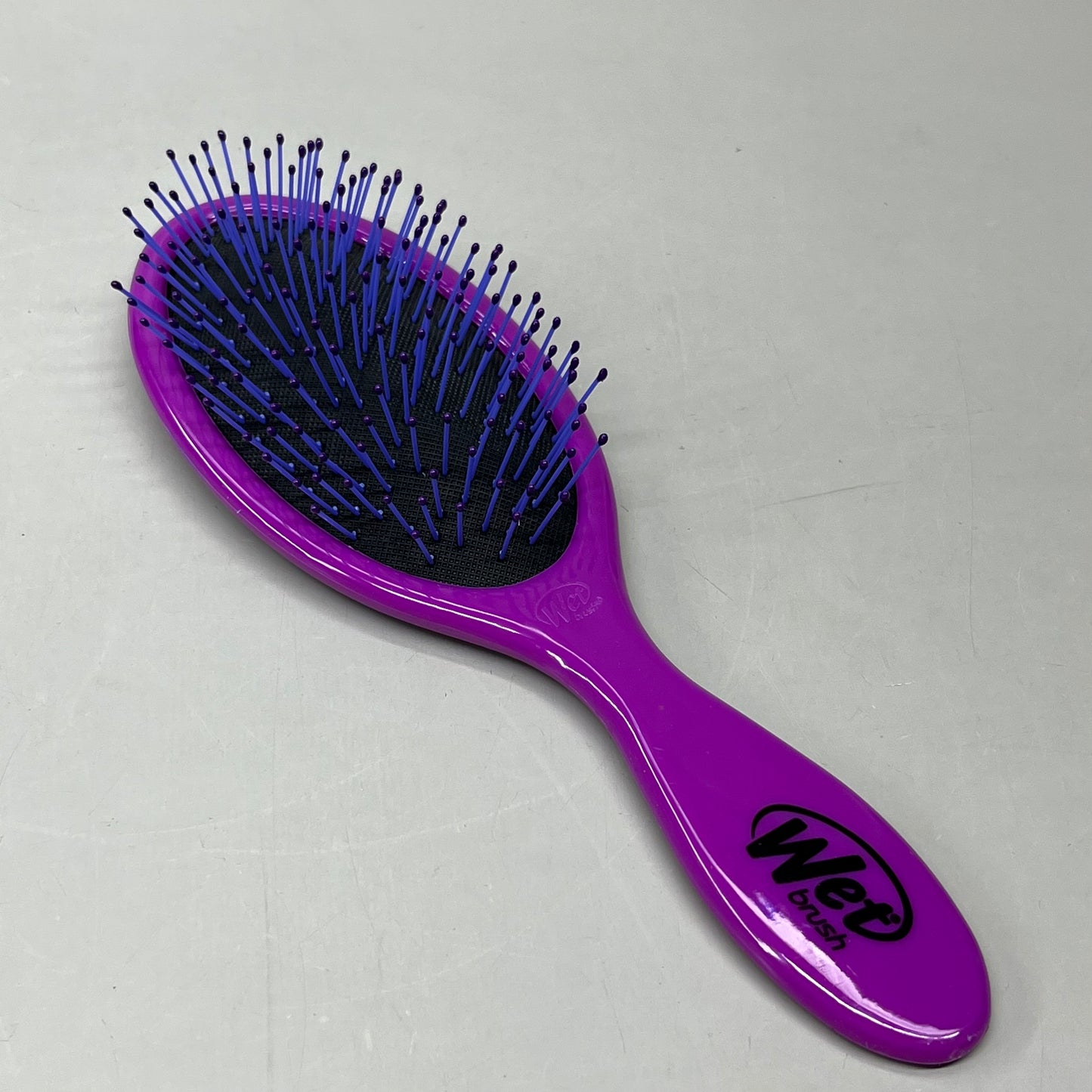 WET BRUSH (2 PACK) Custom Care Detangler Brush-Thick Hair Purple GYSPB830CCTH