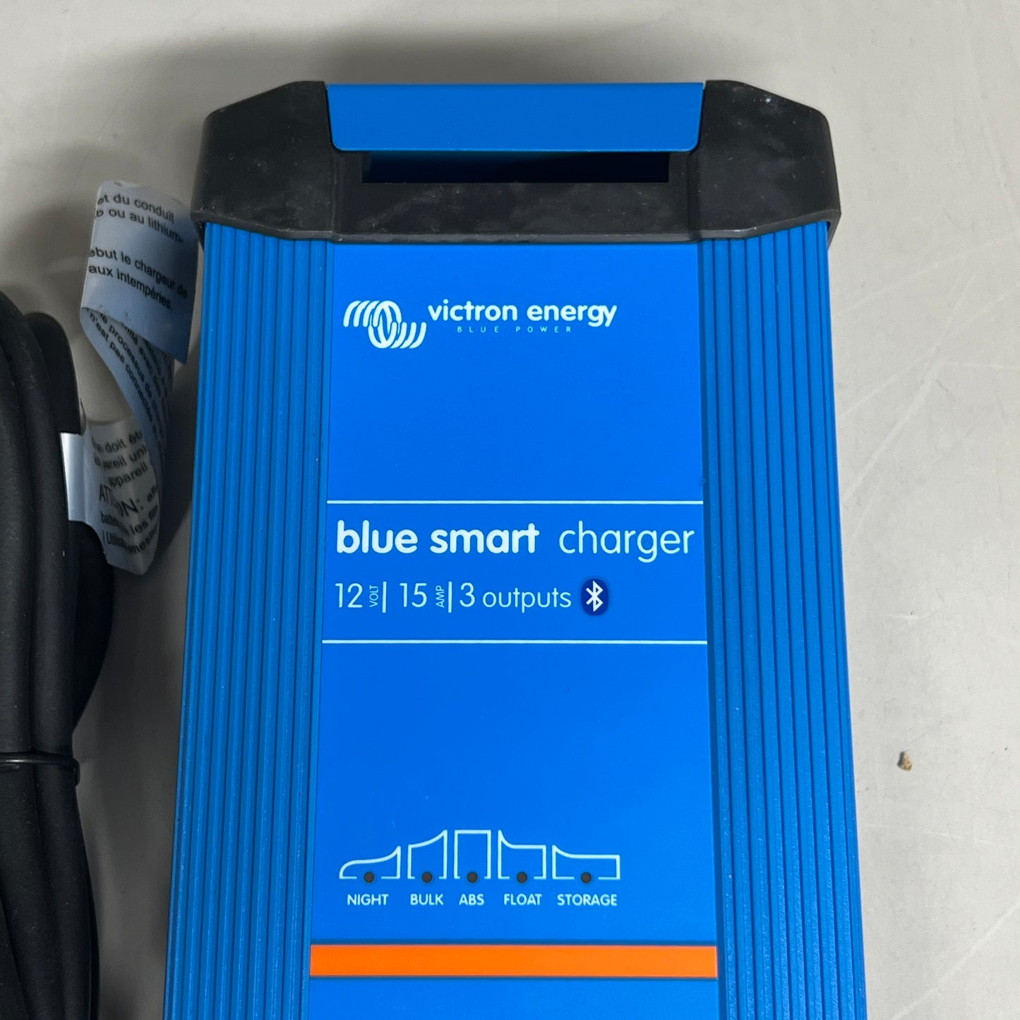 VICTRON Energy Blue Smart IP22 Charger 12 Volt 15 Amp 3 Output BPC121546102 (new other)