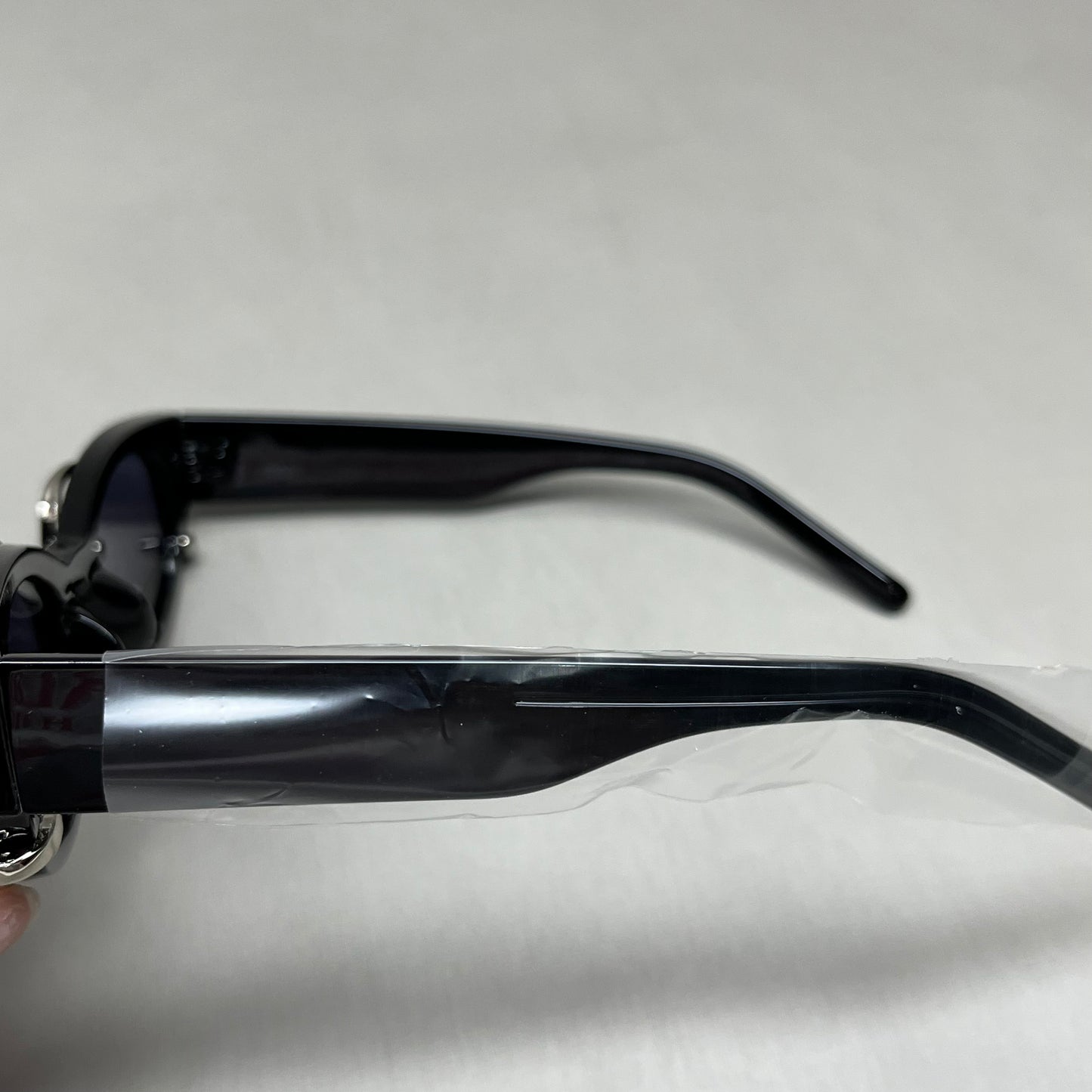 APPASSAL Vintage Metal Snake Sunglasses Black Frame/Grey Lens AP3621 (New)