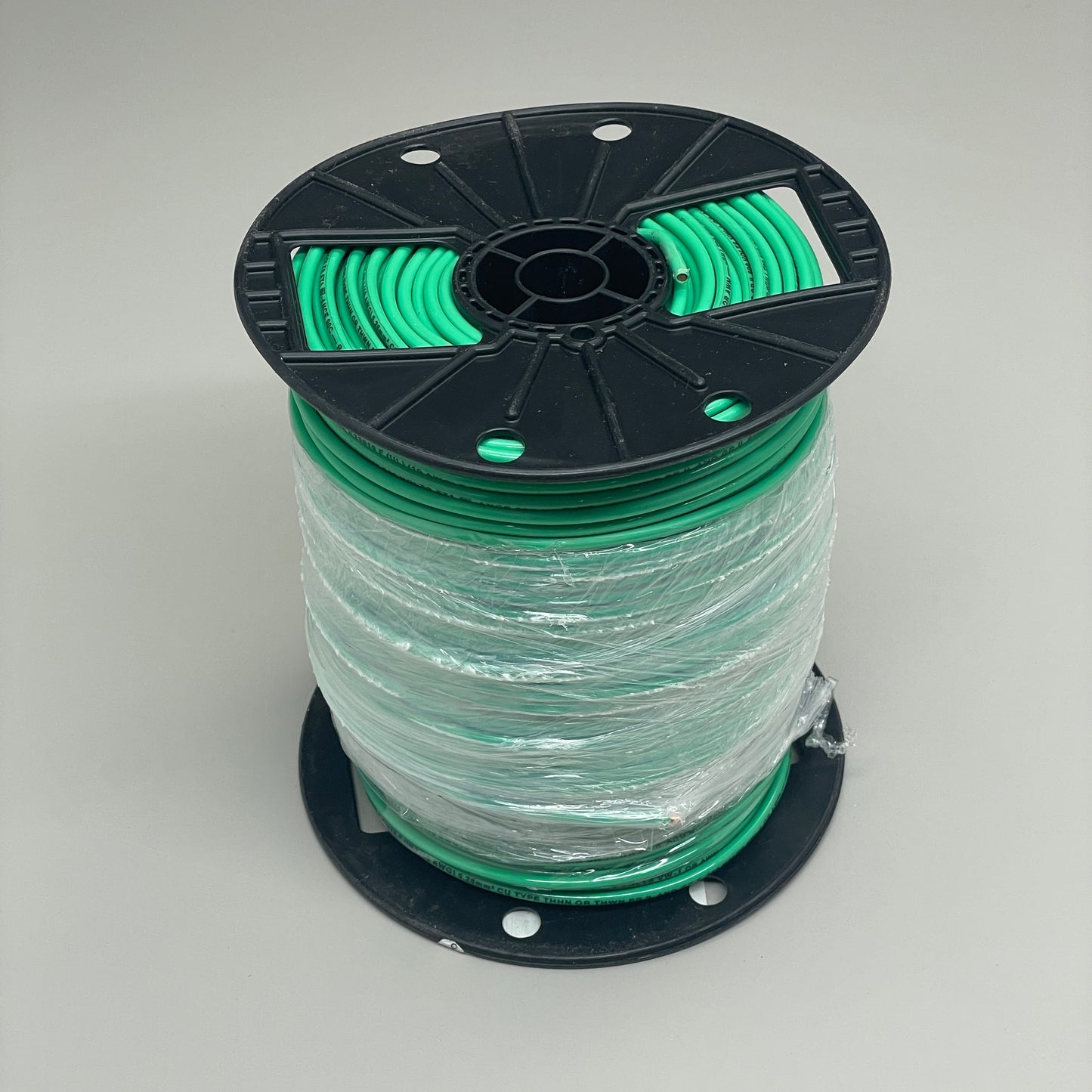 SOUTHWIRE Building Insulated Wire THHN 10 SOL Cu Green 500' 11599801