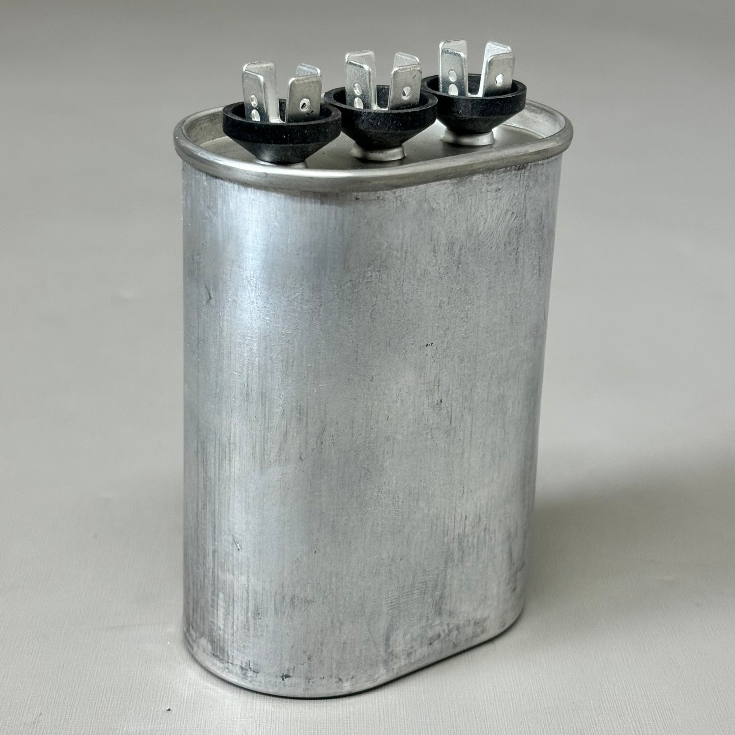 MARS JARD Motor Run Capacitor Oval 440/370VAC 35+ 10 MFD 4 Terminals Grey 12772