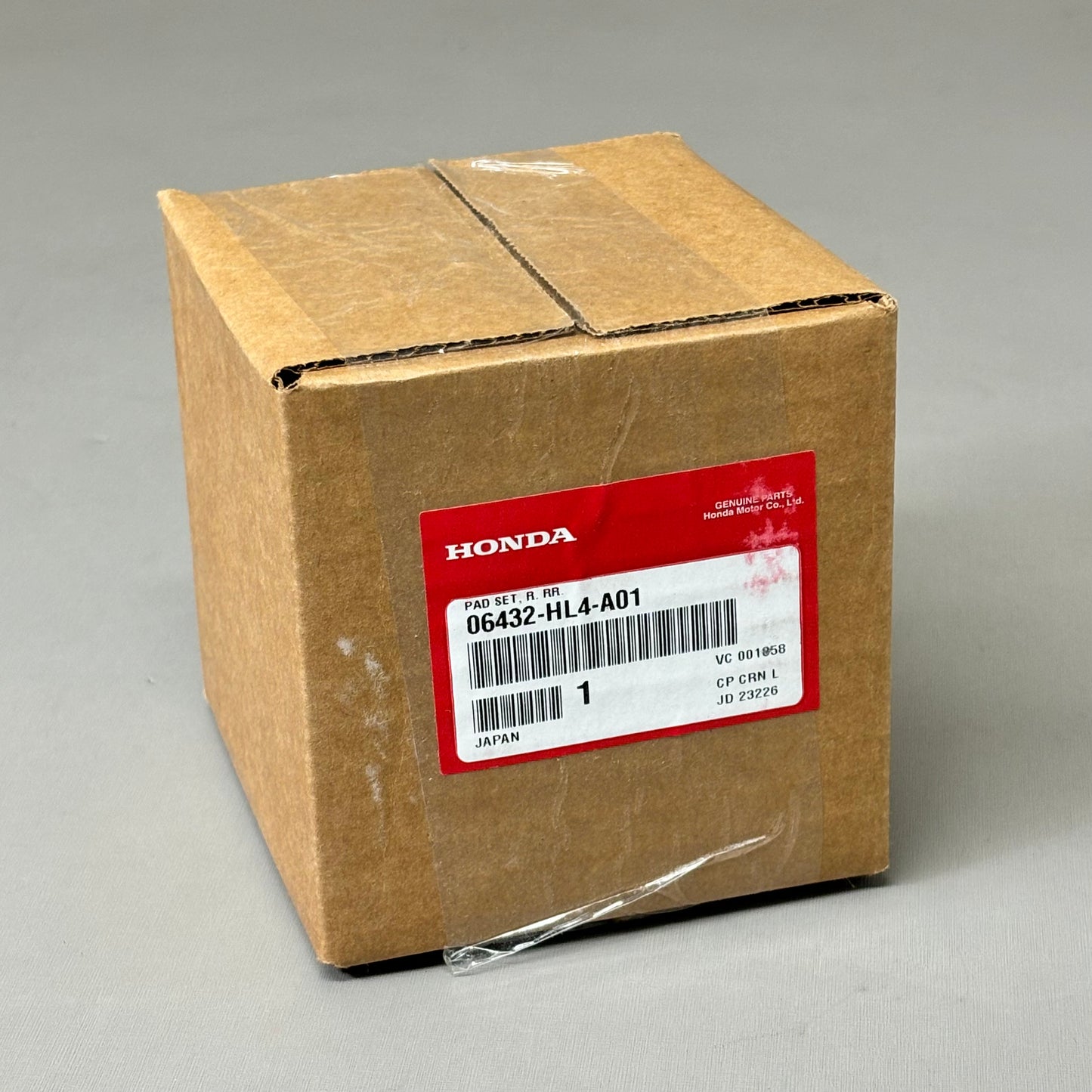 HONDA R. RR. Brake Pad Set PIONEER 1000 - SXS1000M Genuine OEM 06432-HL4-A01