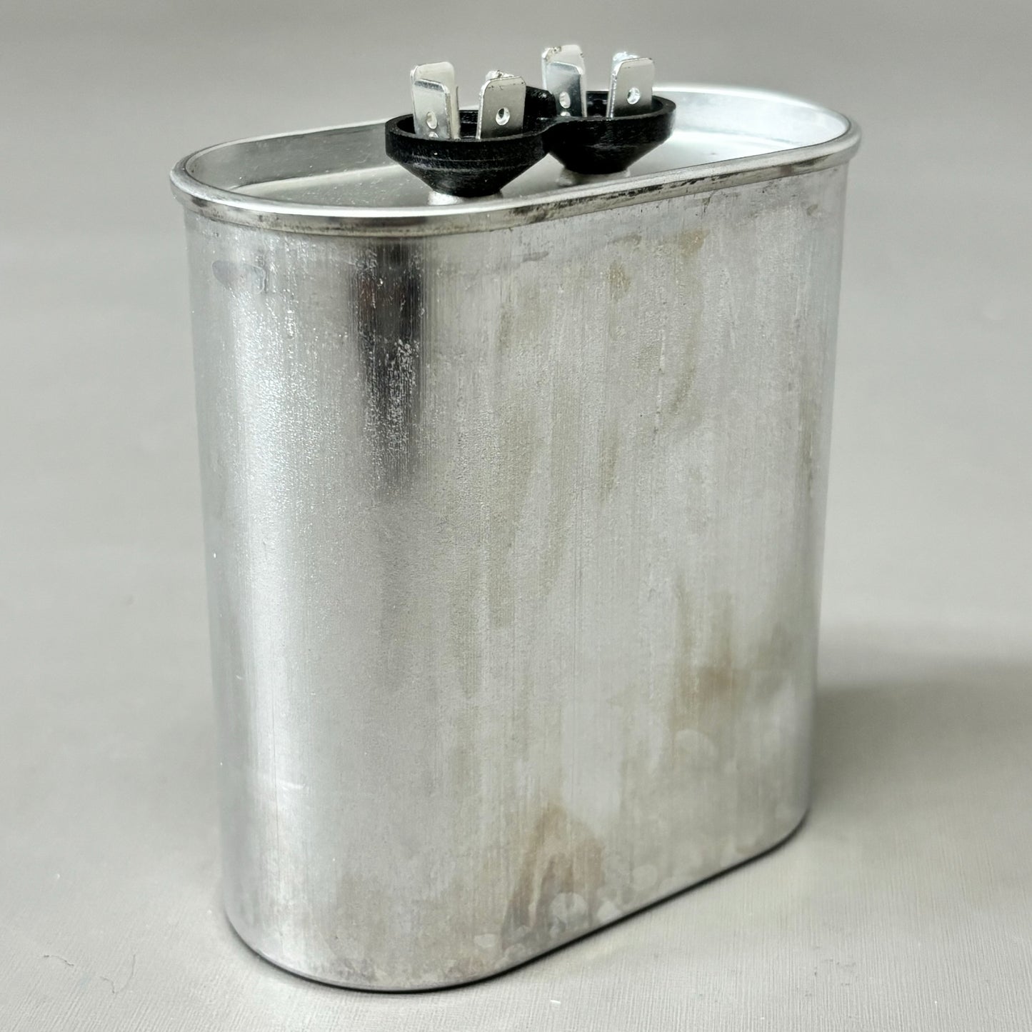 MARS Motor Run Capacitor 80MFD Oval 370 VAC Single Capacitance Made in USA 14090