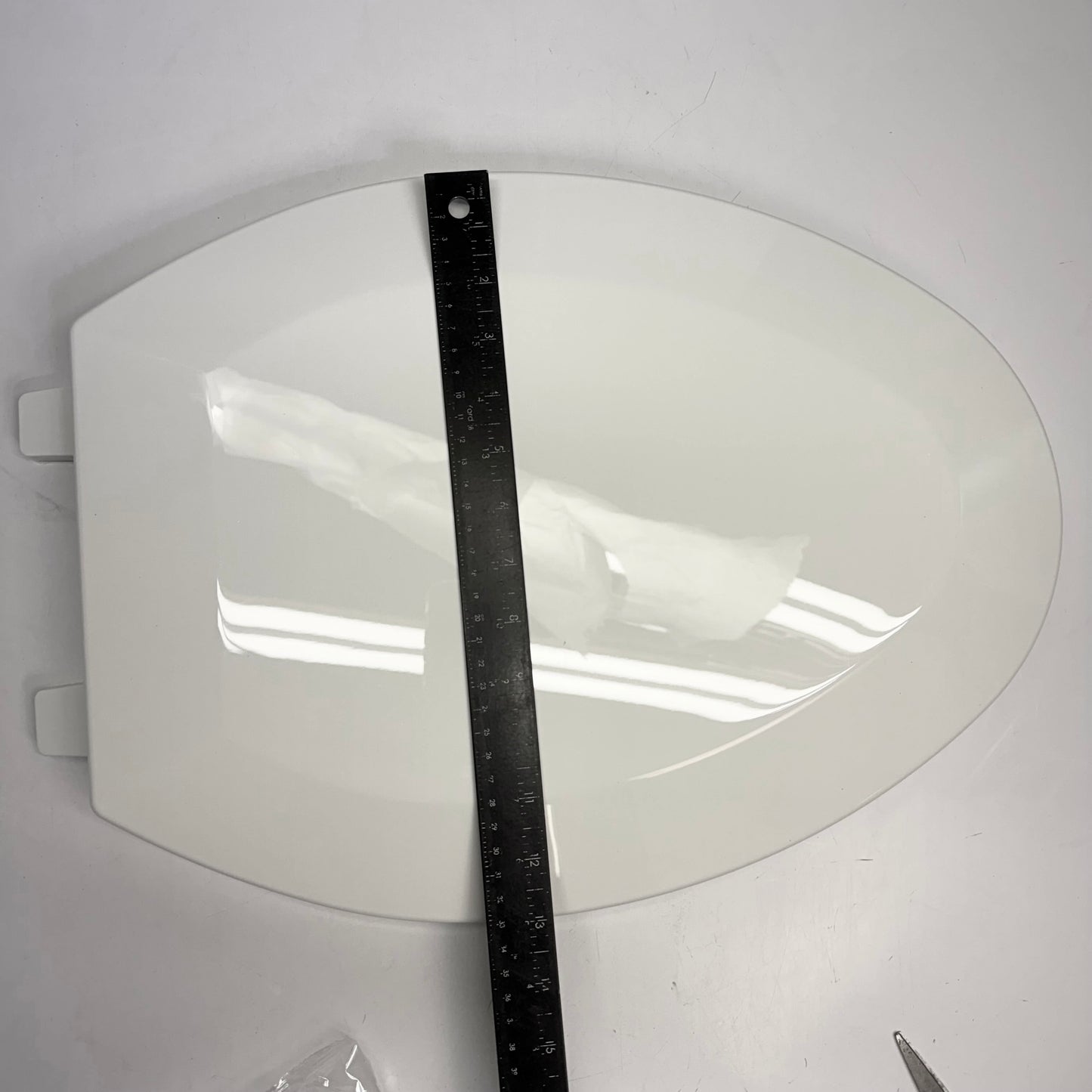 EZ-FLO Plastic Toilet Seat Elongated 14.25” x 18.5” White 65903