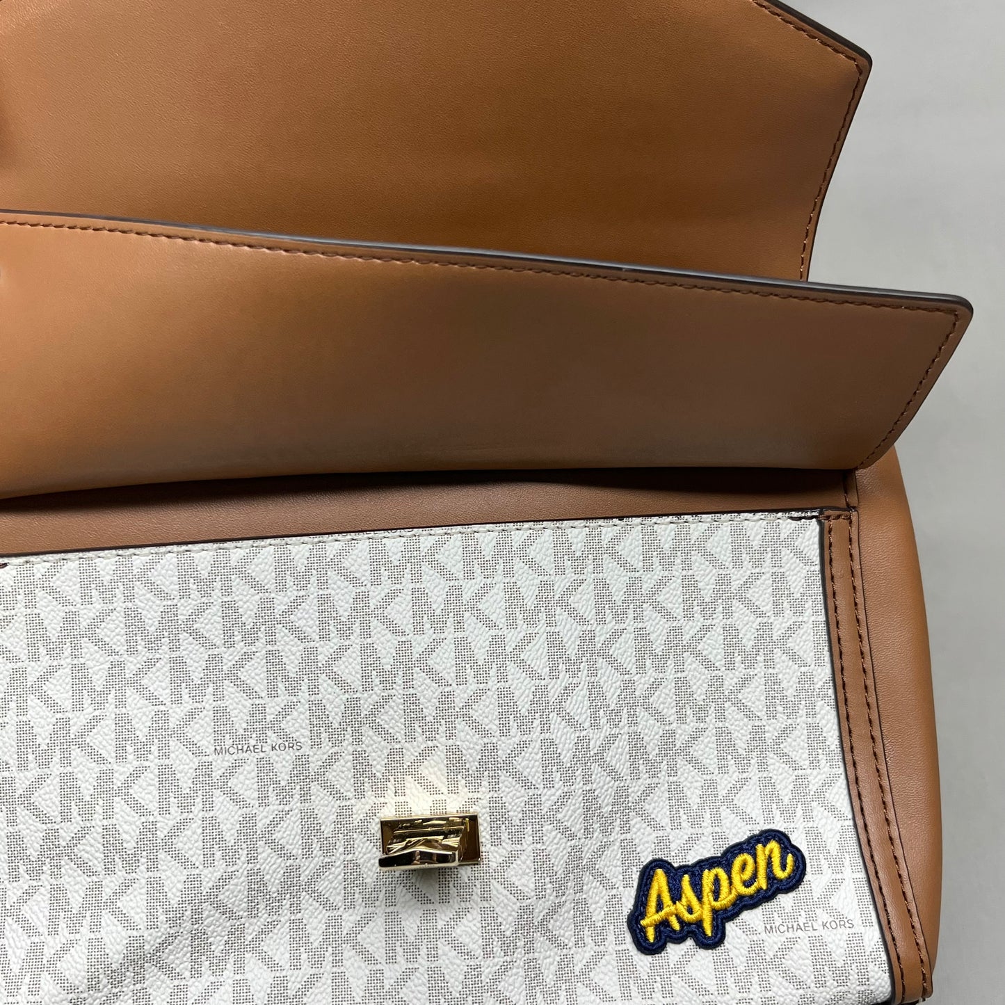 Michael kors aspen crossbody 2025