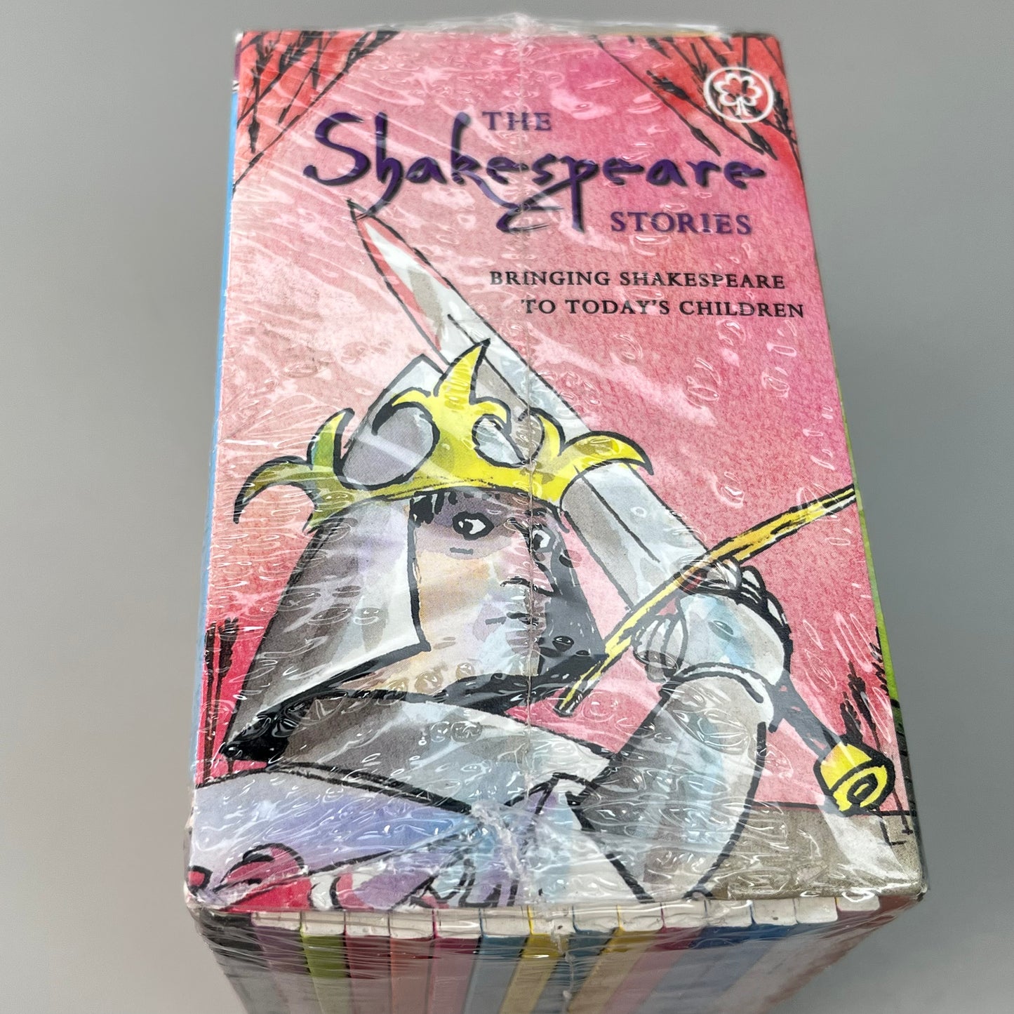 ZA@ ORCHARD 16-Books! The ShakeSpeare Stories Andrew Matthews & Tony Ross 8" x 5" x 3"