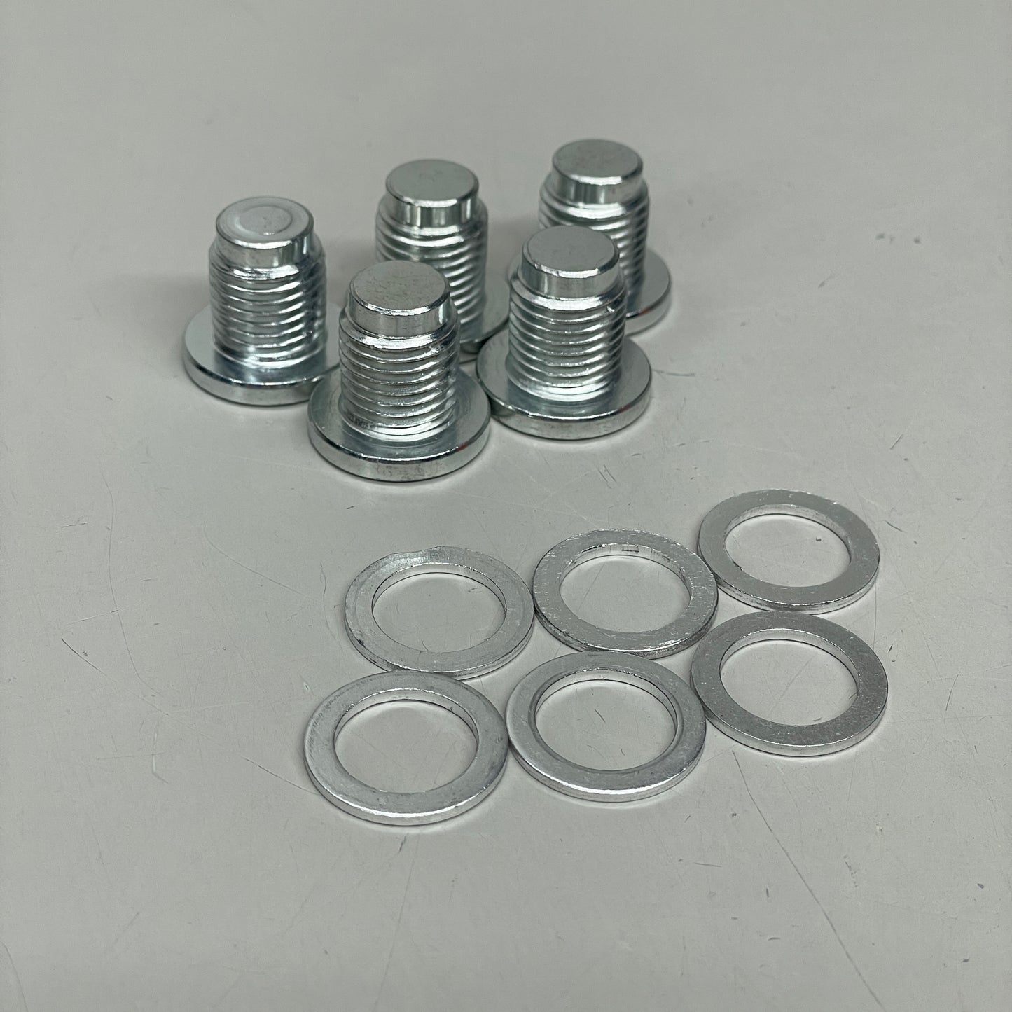 DORMAN Engine Oil Drain Plugs 090-947