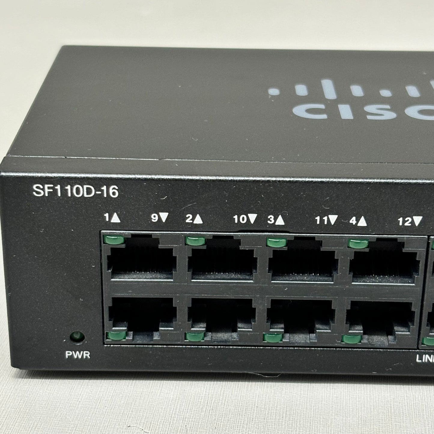 CISCO Business 16 Ports Unmanaged Wall-mountable Network Switch
