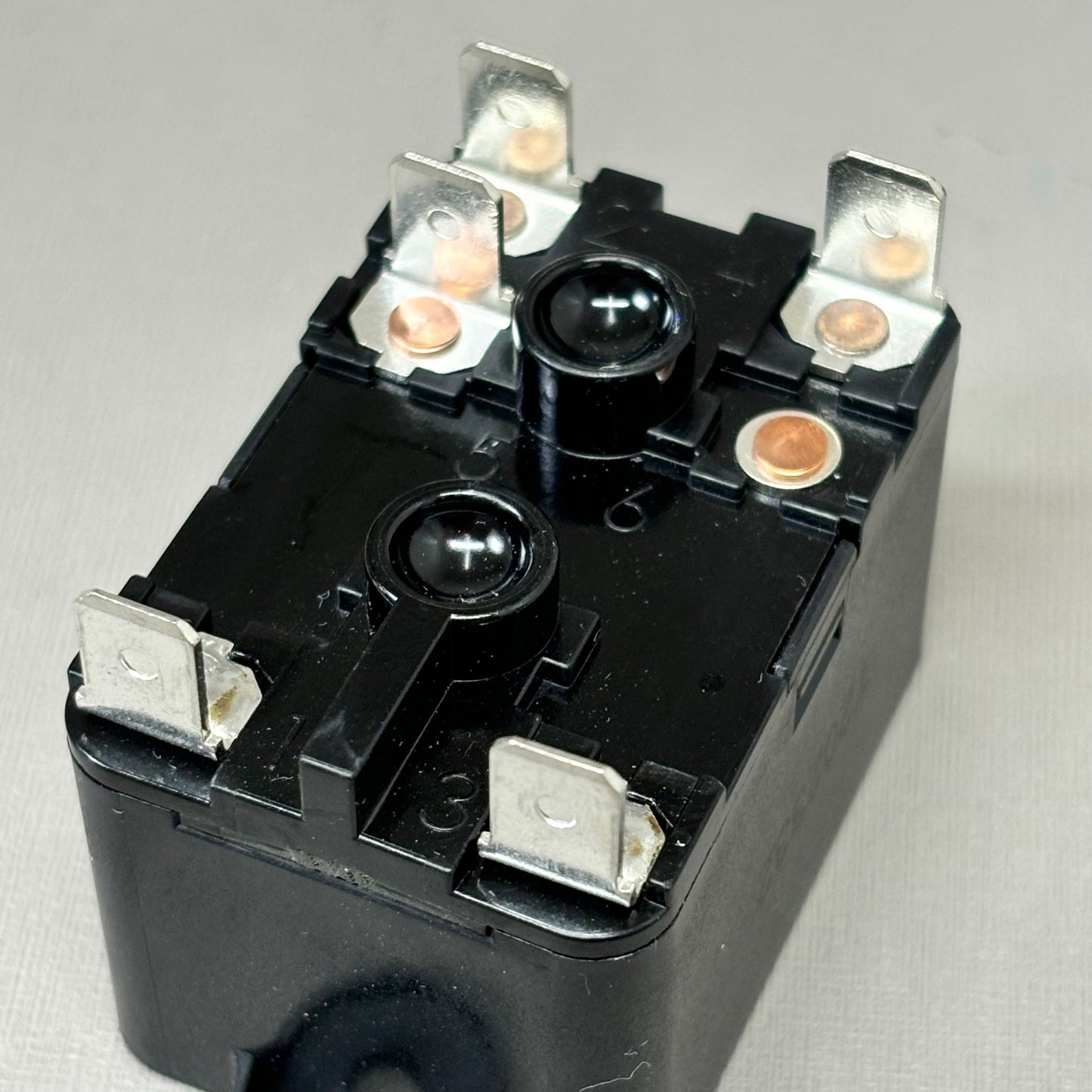 MARS Switching Relay Coil Voltage 208/240 VAC 18 Rating Amps Quick Connect 90295