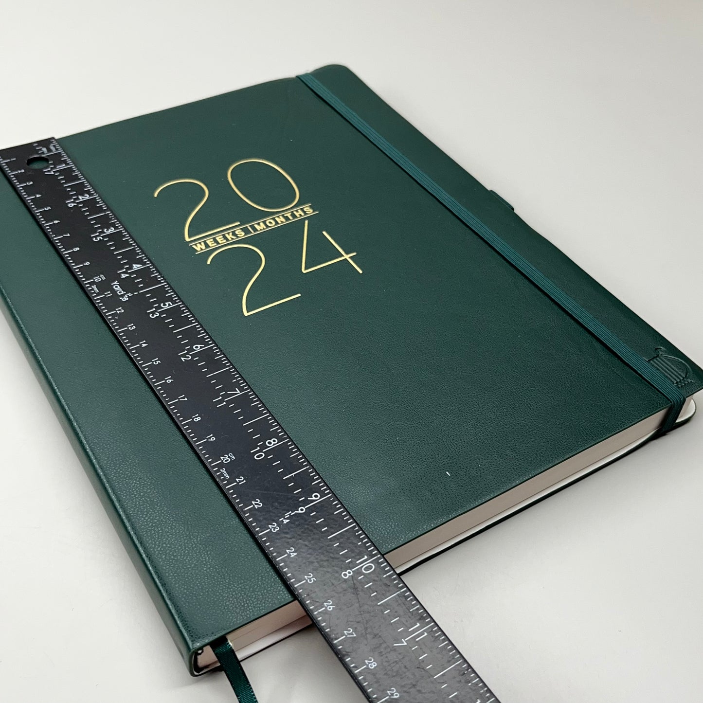 GRAPHIQUE Apollo Vegan Leather 2024 Planner Journal 18 Months 8"x10" Green PU802424