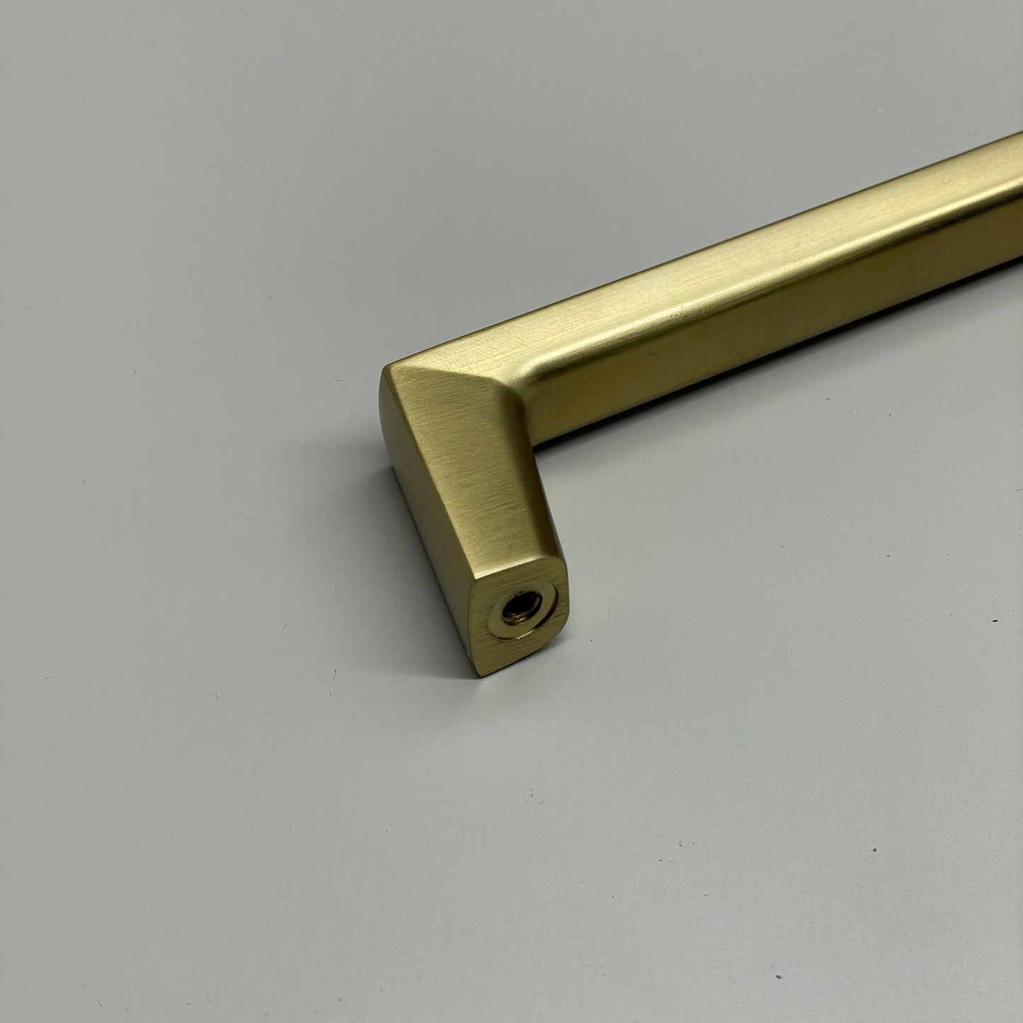 BERENSON (10 PK) Brookridge 128mm CC Brushed Gold Pull Handle 2624-1MDB-P