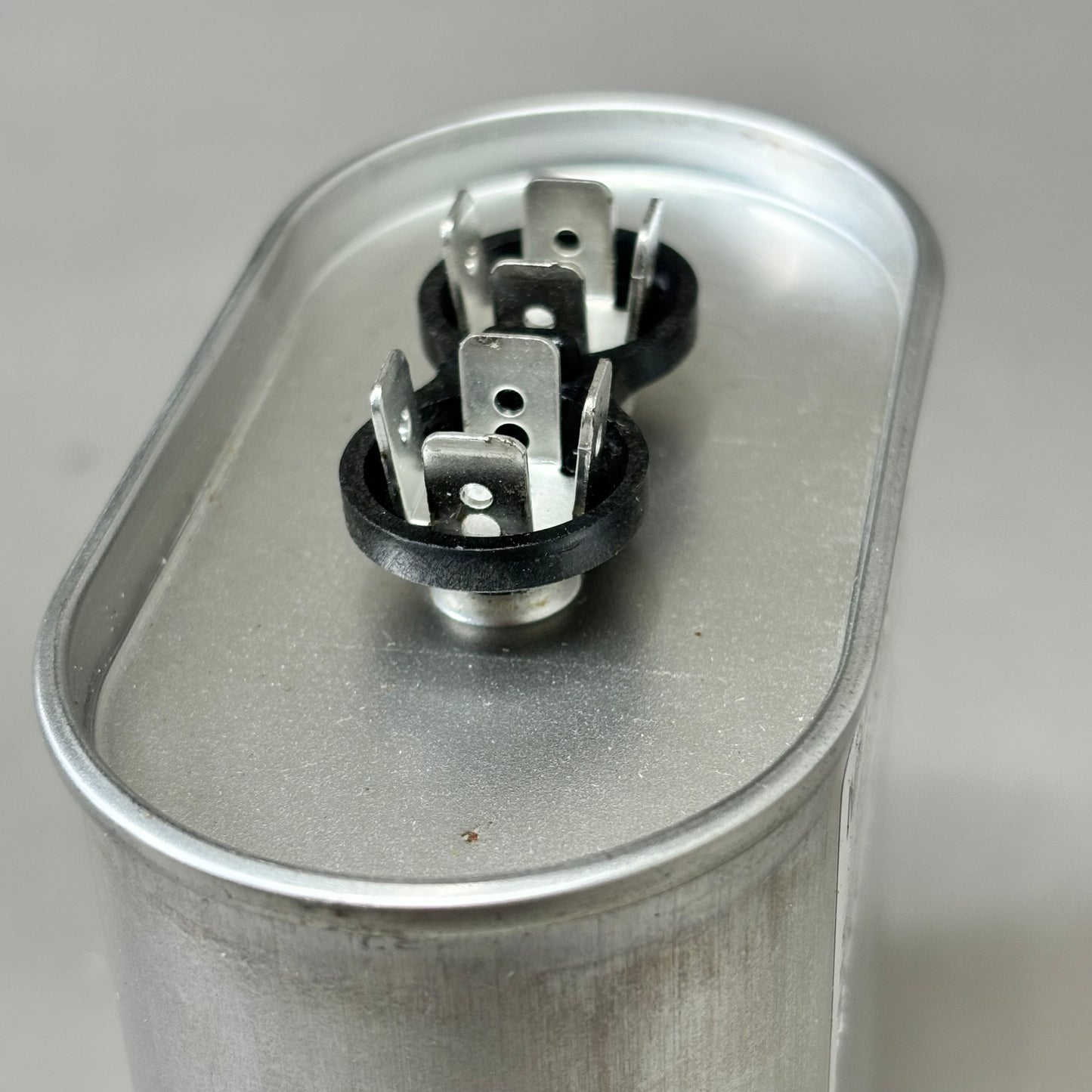 MARS Motor Run Capacitor 80MFD Oval 370 VAC Single Capacitance Made in USA 14090