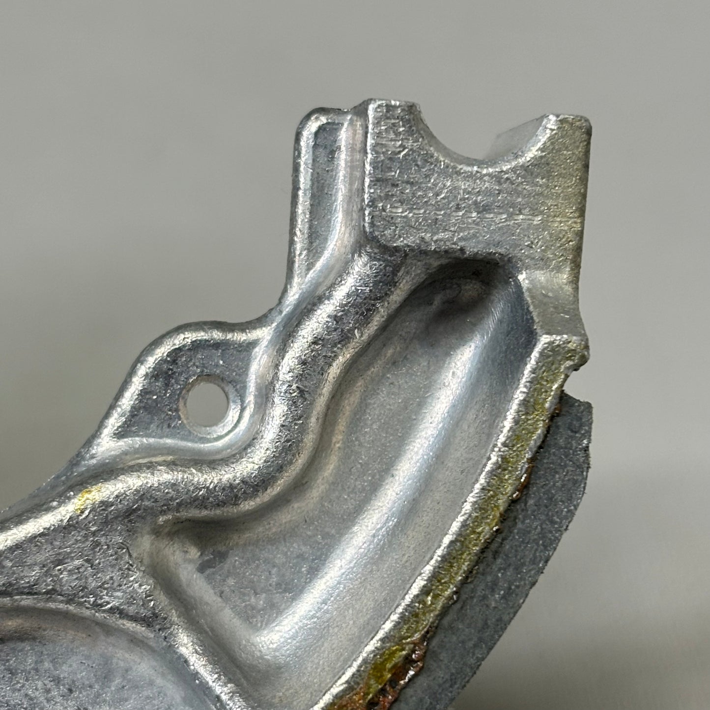 HONDA Brake Shoe Set ATV TRX90 ATC110 ATC185 TRX200 OEM 06430-HF7-000