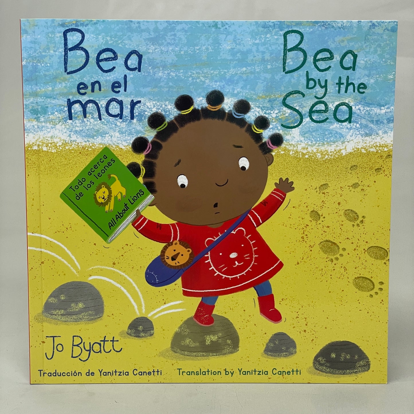 Lot of 2 Books BEA BY THE SEA By Jo Byatt & 'OHANA MEANS FAMILY By Ilima Loomis