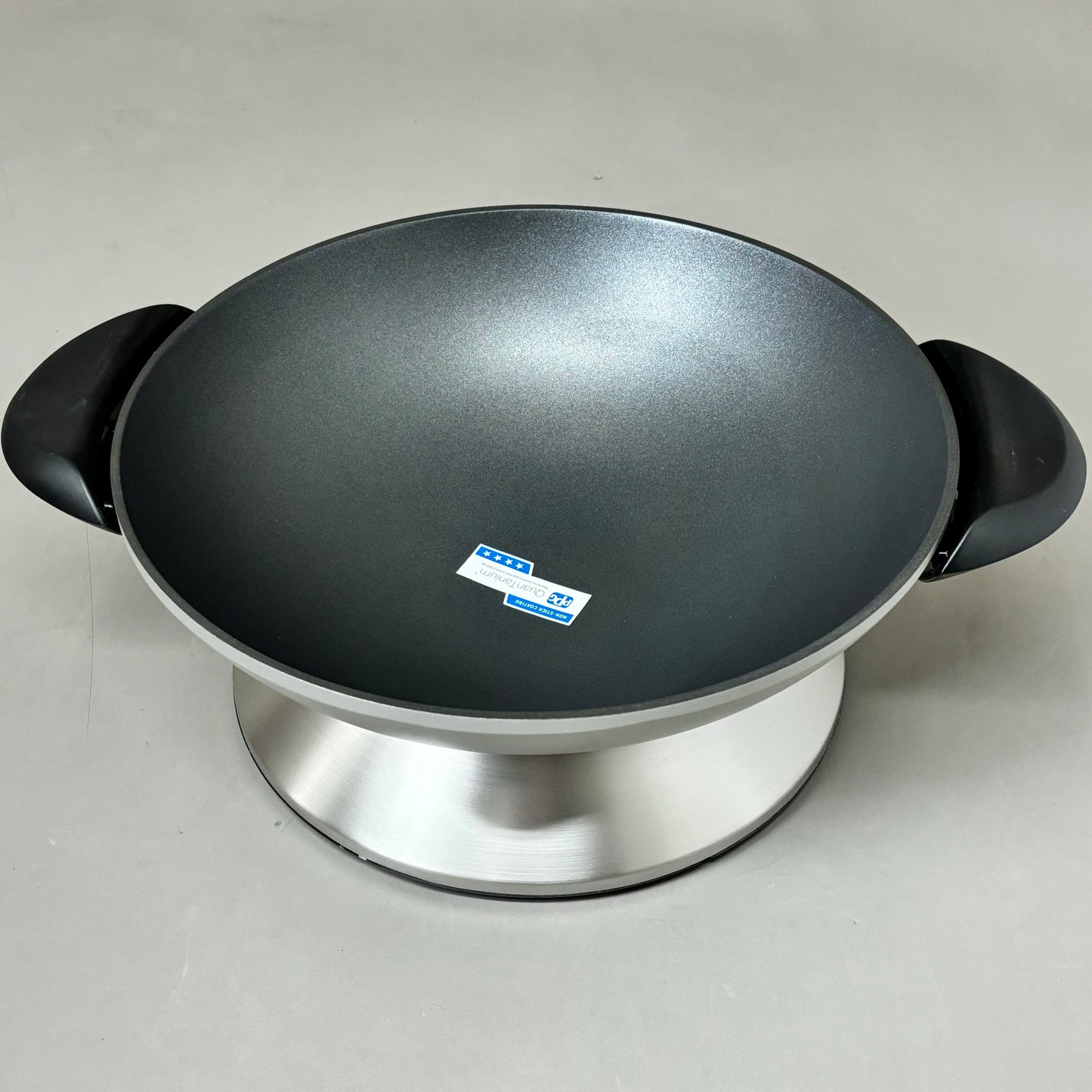 BREVILLE The Hot Electric Wok One Size Grey