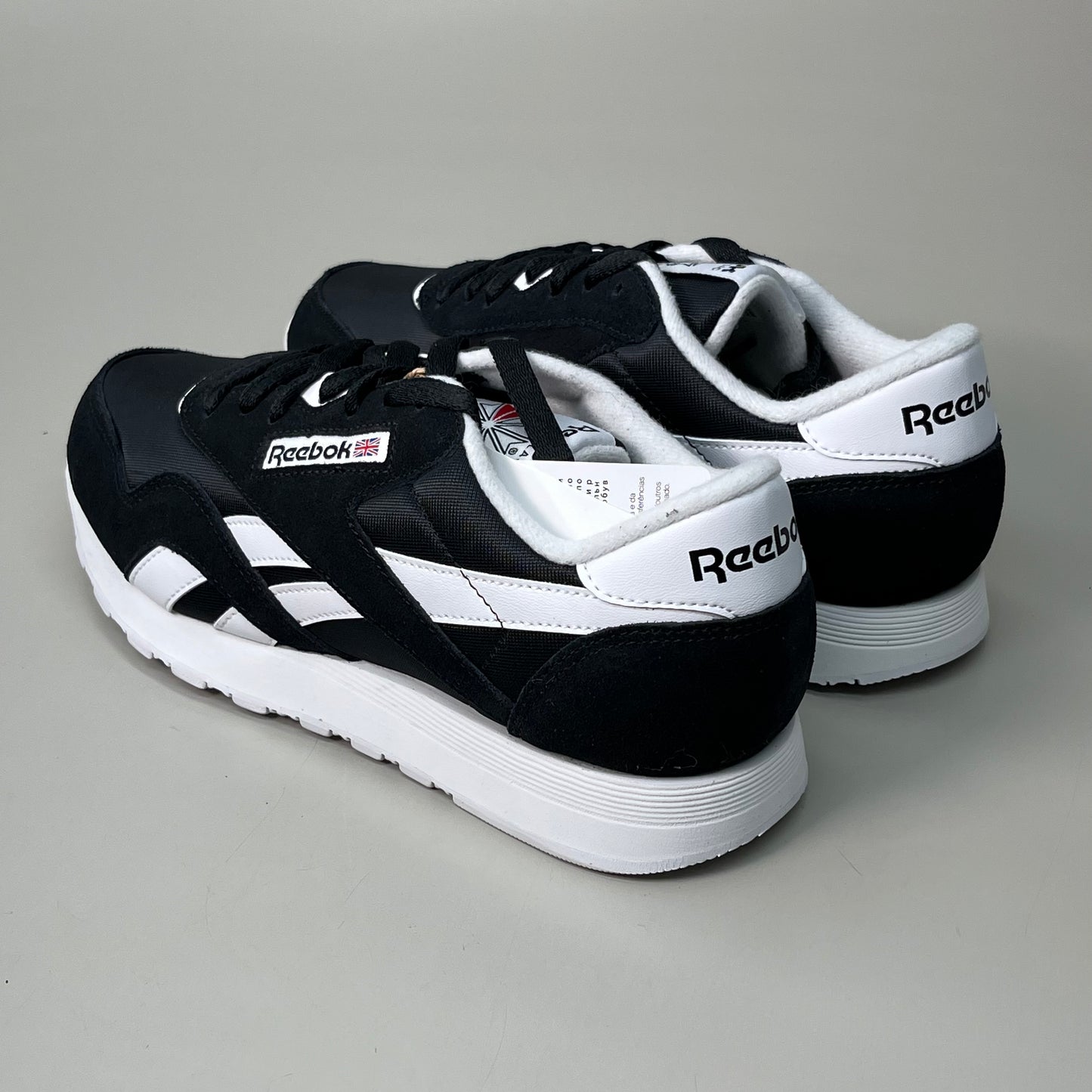 REEBOK Classic Nylon Men's Running Shoes U.S/Sz-8 Black/White GY7231 (New)