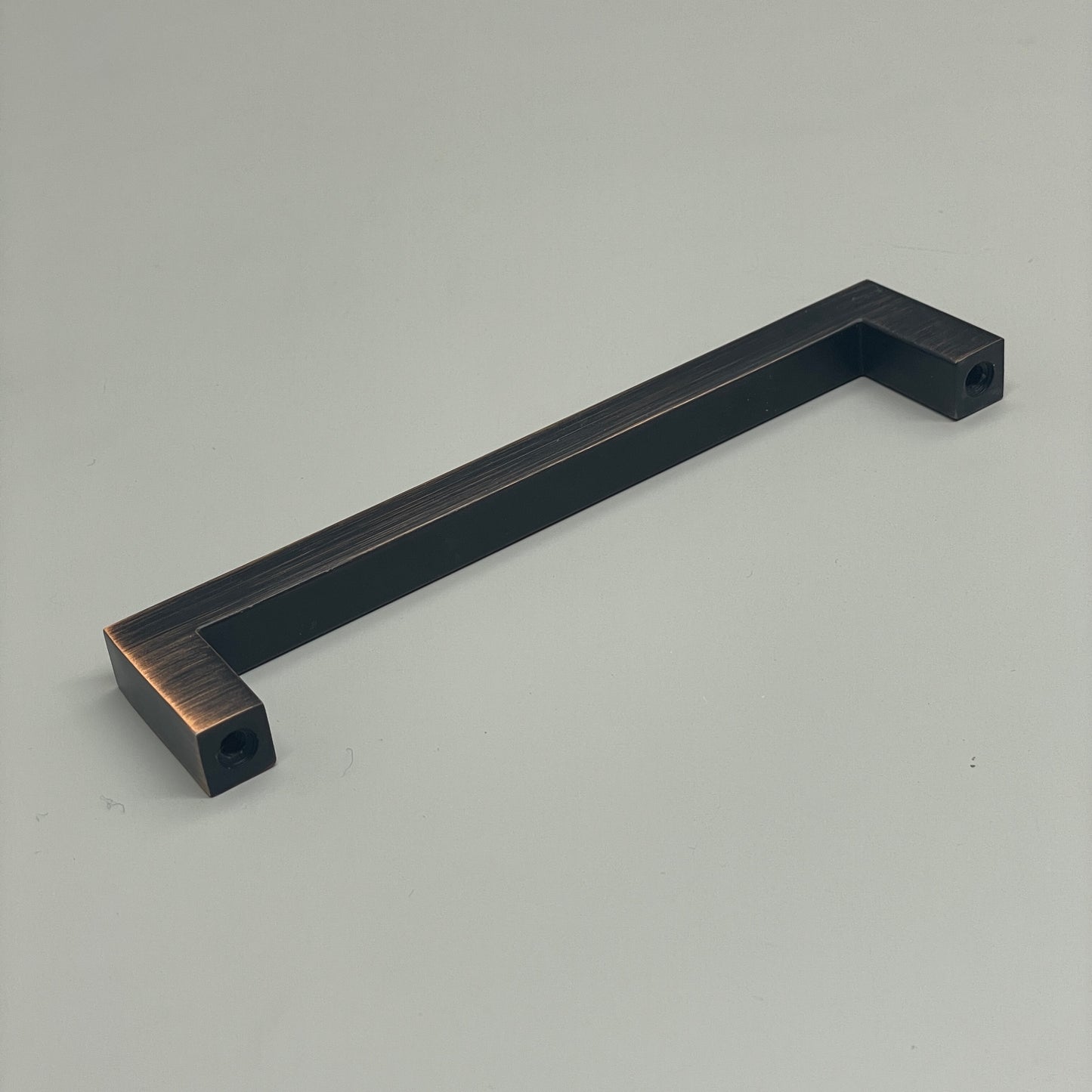 BERENSON (25 PK) Contemporary Advantage One Bronze Square Pull 9030-40VB-P