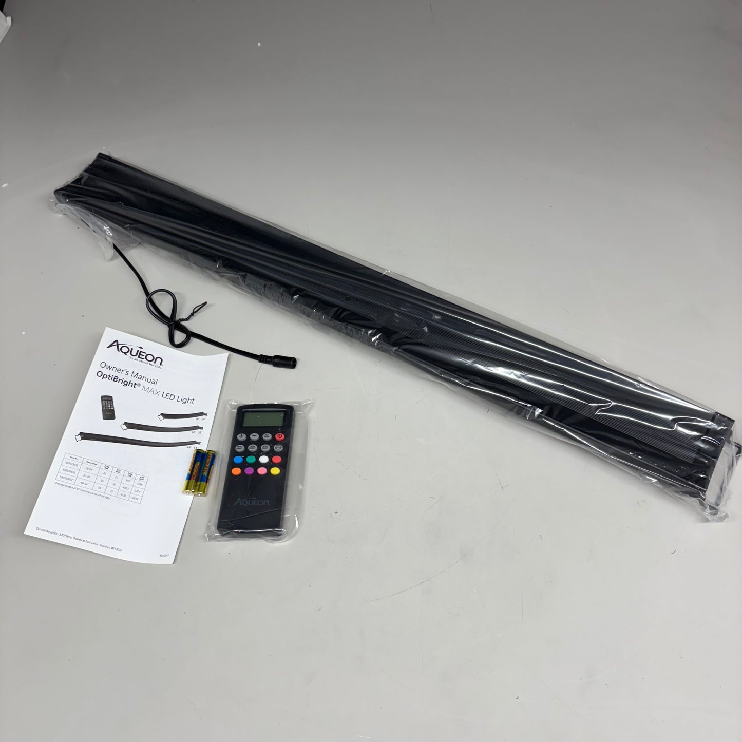 AQUEON OptiBright Max LED Light 30-36" Fish Tank Lighting System With Remote