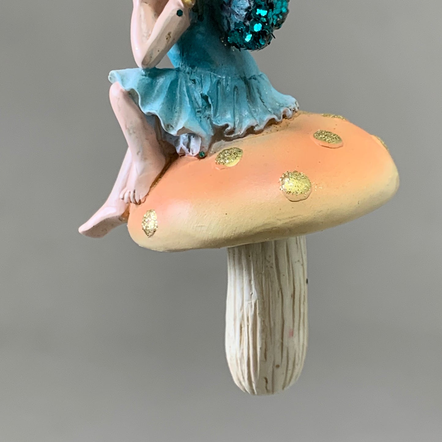 KURT S. ADLER (6 PACK) Fairy Blonde Sitting On Mushroom Christmas Ornament 4“ E0916