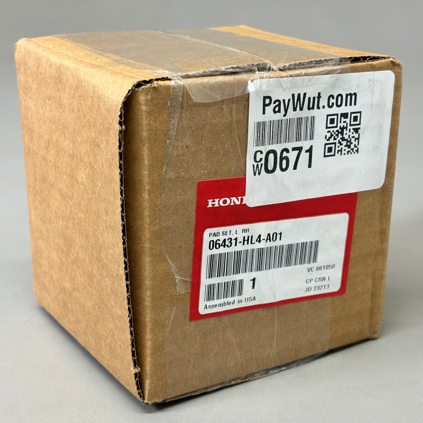 HONDA Left Rear Brake Pad Set PIONEER 1000 SXS1000M OEM 06431-HL4-A01