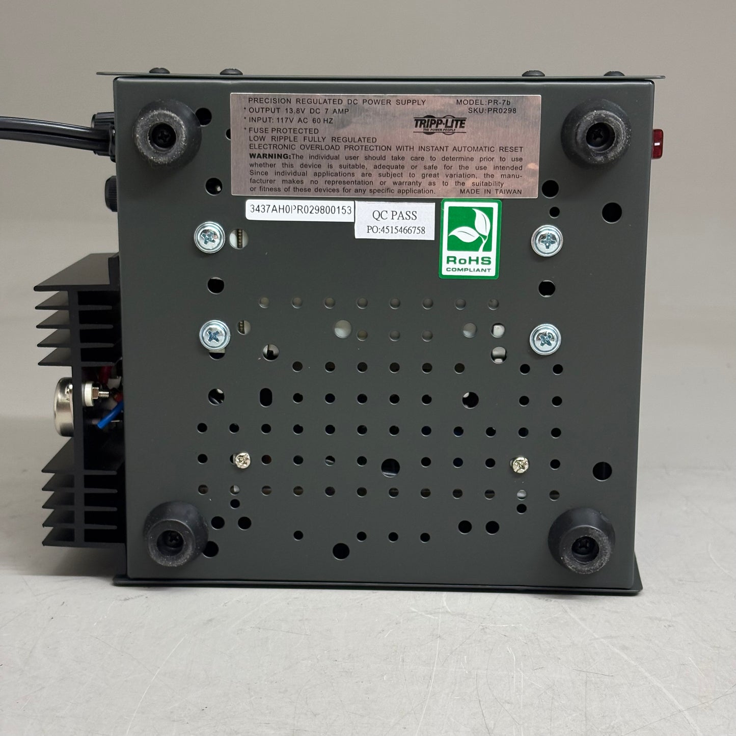 TRIPP LITE Precision Regulated DC Power Supply 13.8V 7AMP PR-7b PR-7B