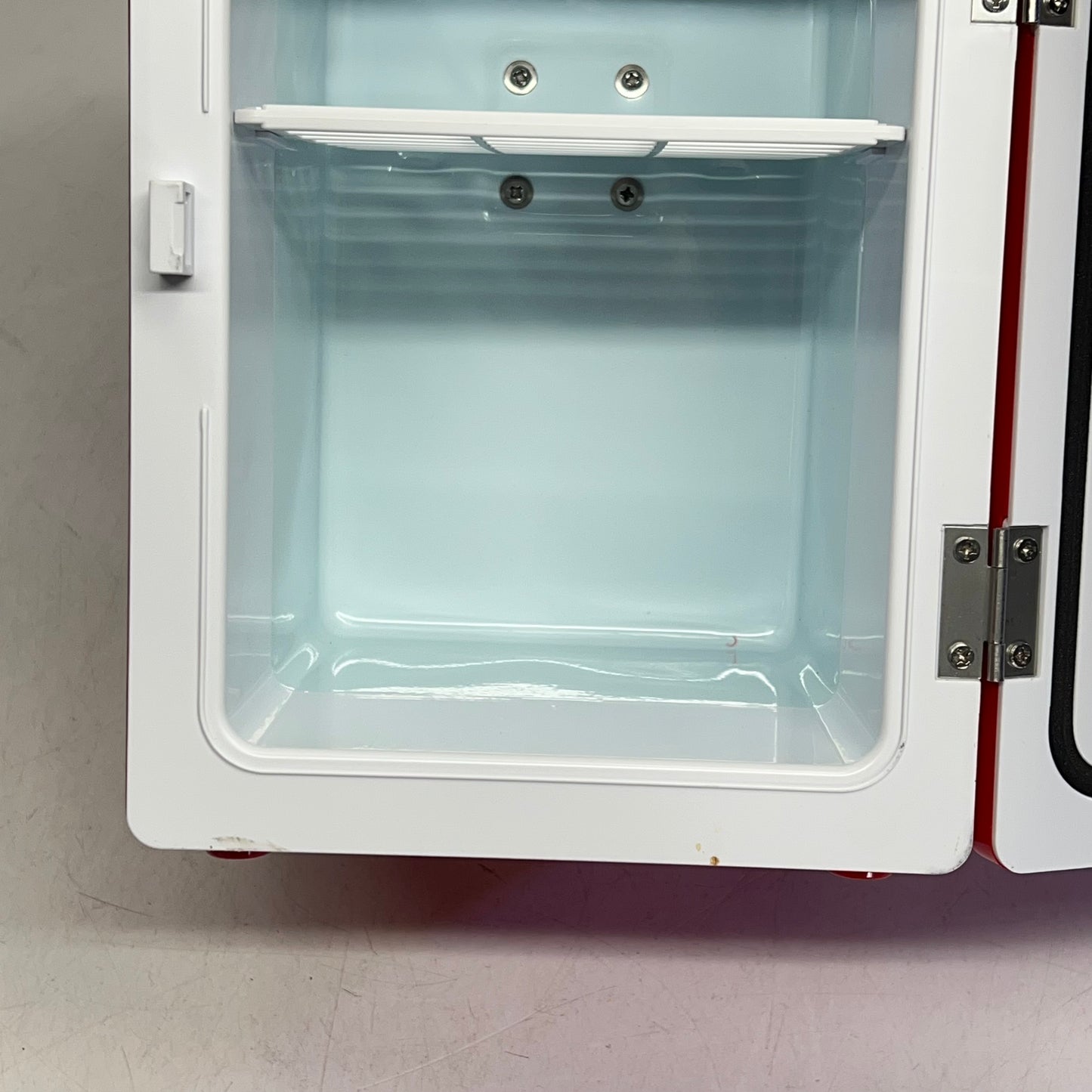 KOOLATRON Coca-cola Classic Travel Mini Fridge 12V DC Fits 6 Cans Red KWC-4