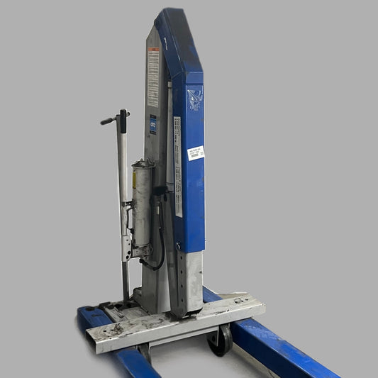 OTC Deluxe Floor Crane 1820 Capacity: 4,400 LBS Blue/Grey (AS-IS, Dirty)