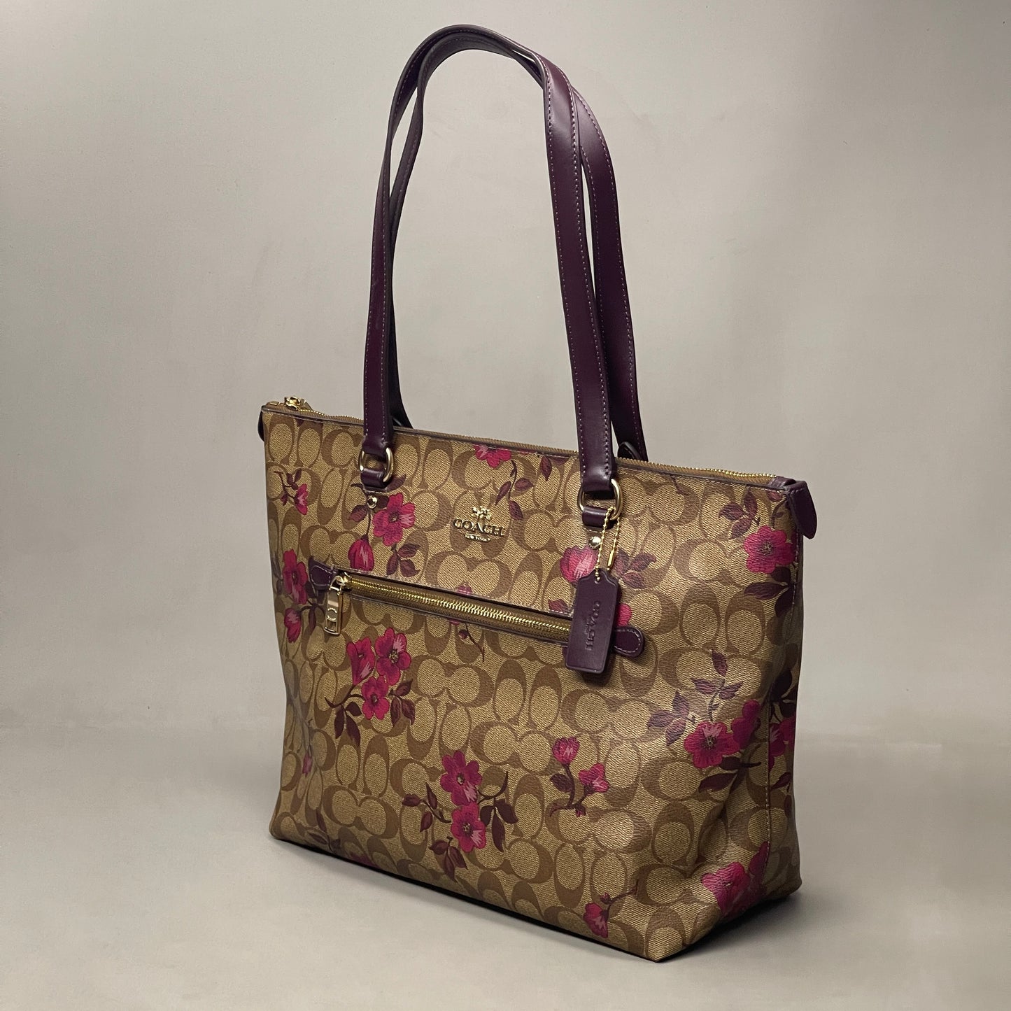 COACH Gallery Shoulder Khaki Tote Bag With Berri Multi Victorian floral Print F88876 (New)