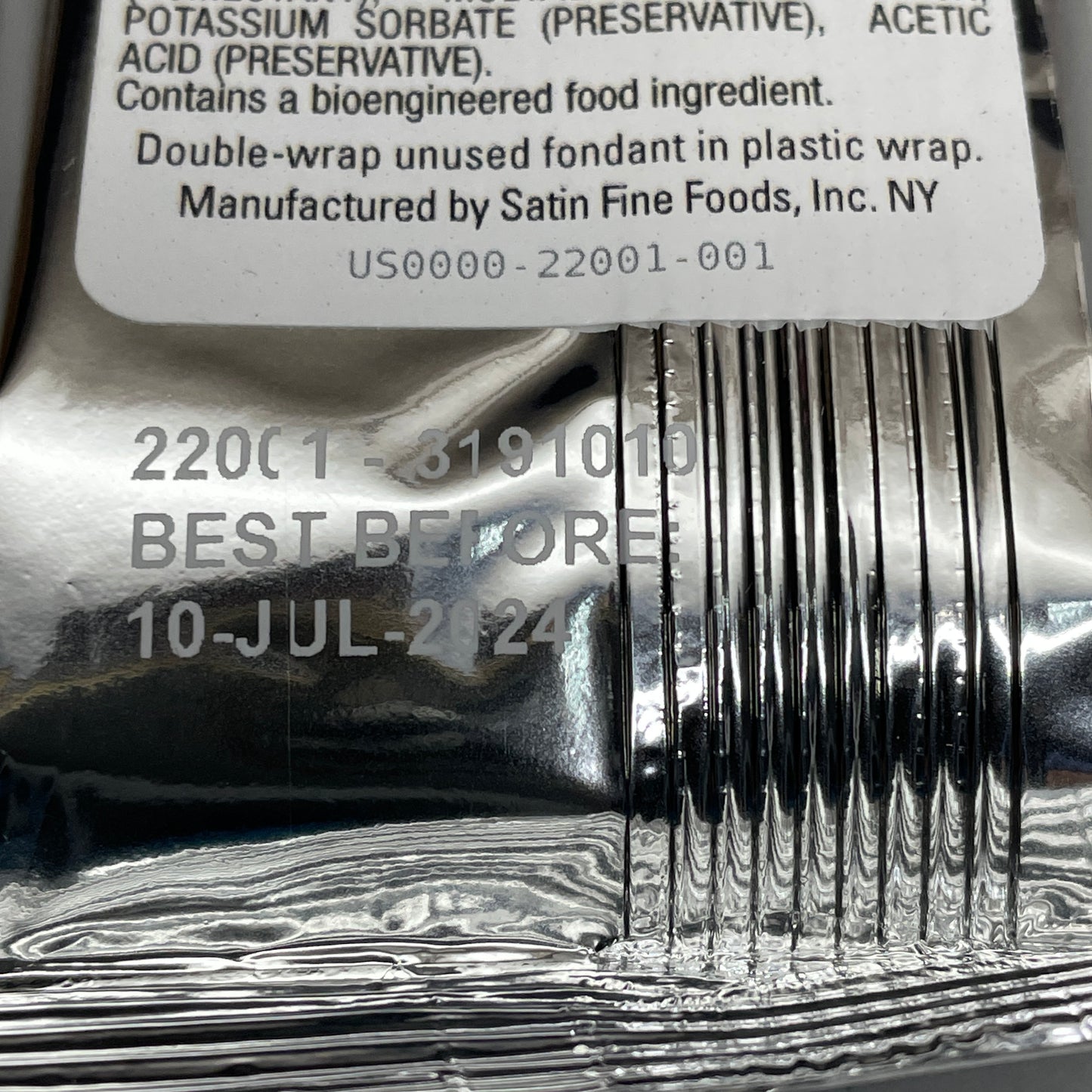 SATIN FINE FOODS Satin Ice Fondant White Vanilla 20 x 2 oz Packets of Fondant Best By 07/2024 (New)