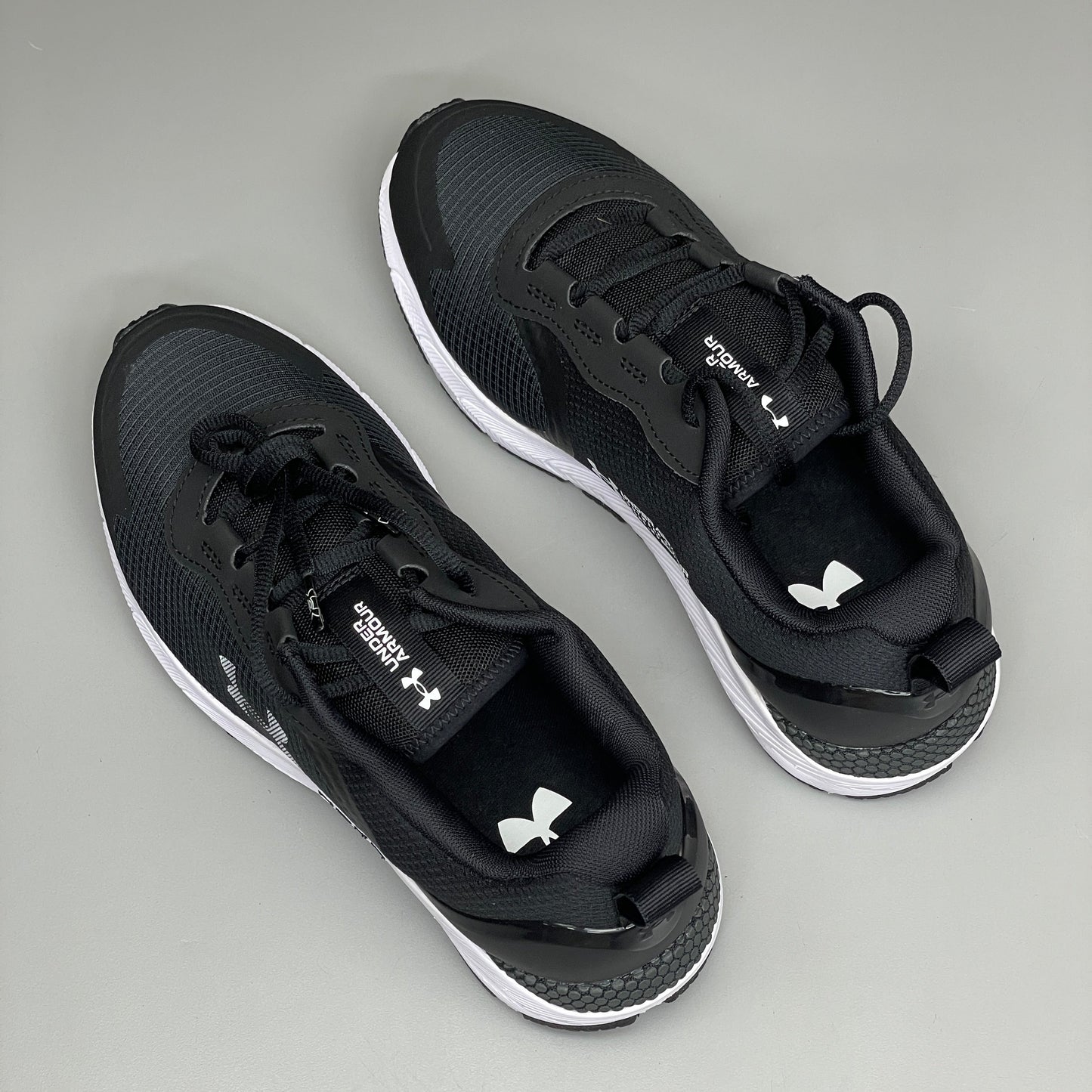 UNDER ARMOUR UA W HOVR Sonic SE Running Sneaker Women's Sz 9 Black/White 3024919-001 (New)