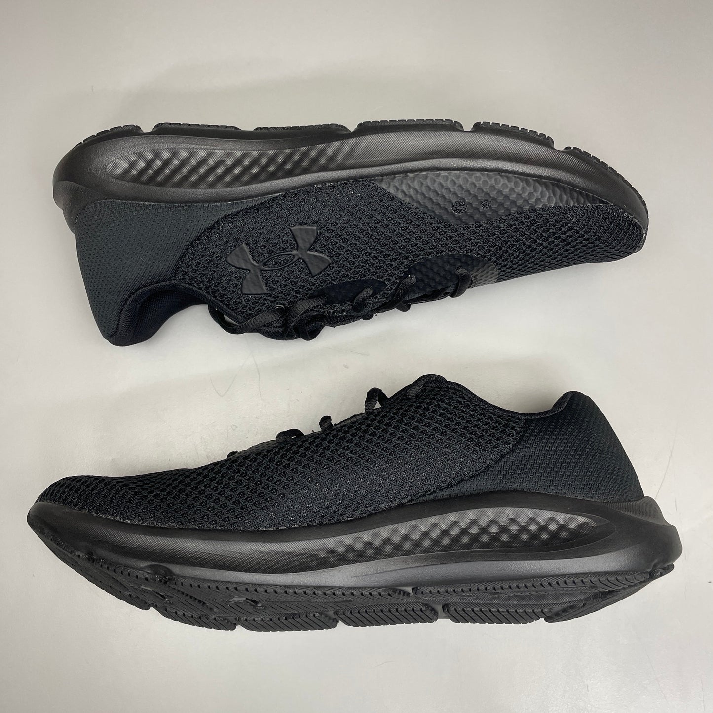 UNDER ARMOUR UA Charged Pursuit 3 Running Sneaker Men's Sz 7.5 Black 3024878 (New)