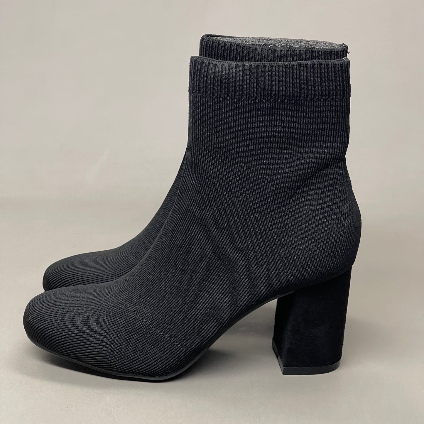MIA Erika Fly Knit Booties Dress Boots Black 2” Heel Sz 8.5 GS7553115Y (New)