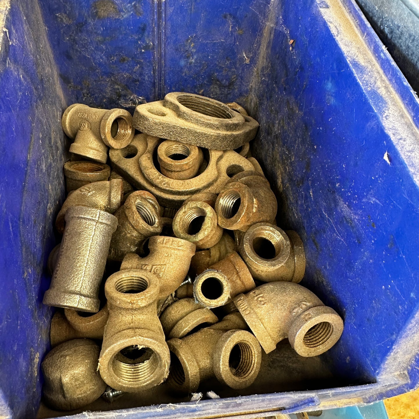 ZA@ Storage Sale - LOT 9 - Motors, Mixed Pipe Fittings and Other Industrial Parts (AS-IS)