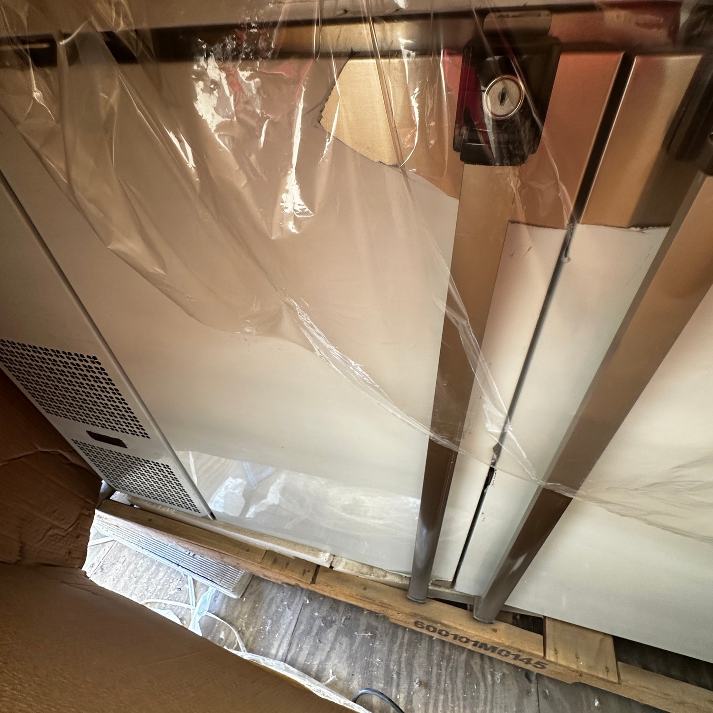 MICRO MATIC Pro-Line E-Series Refrigerated Back Bar Cabinet Three-section *MSRP $5,600* MBB78S-E