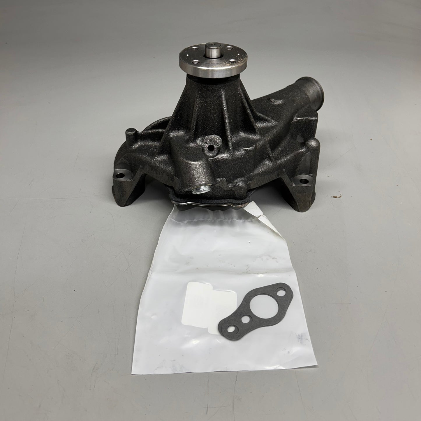 CARQUEST Engine Cooling Water Pump T3113(New Other)