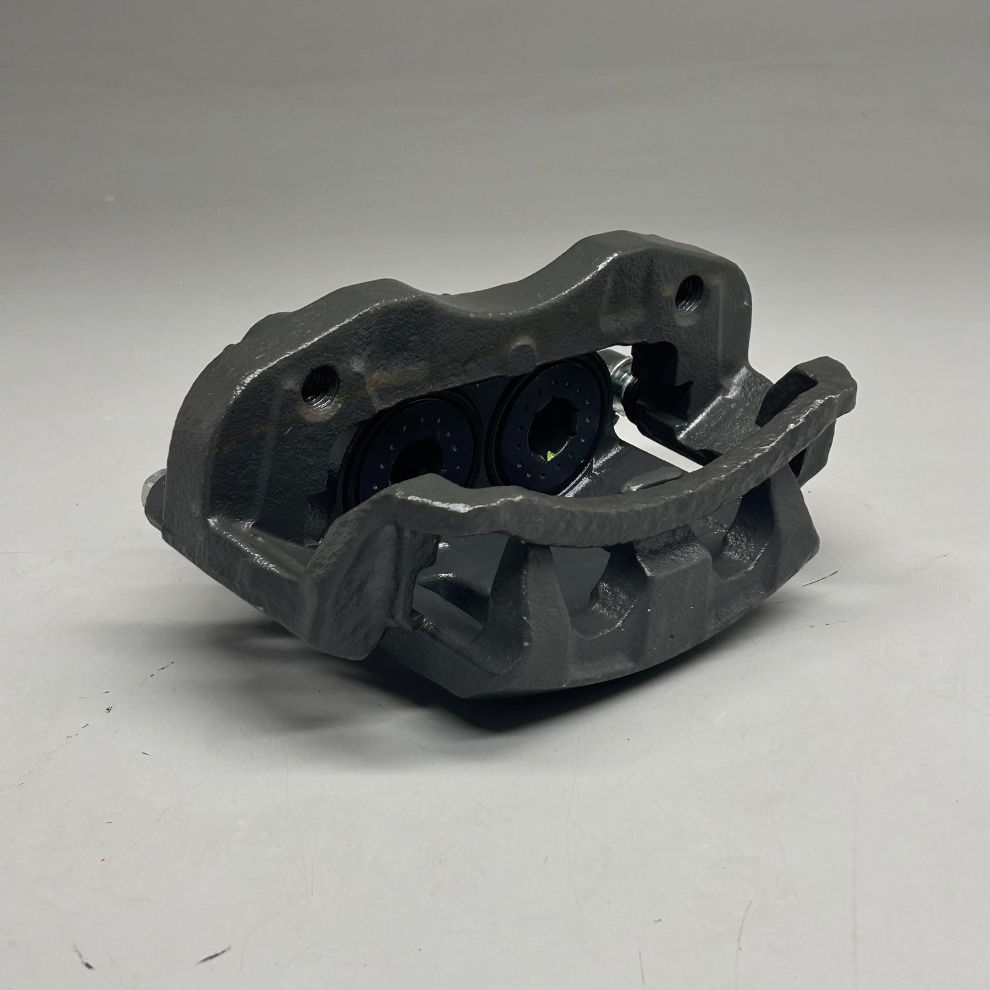 SILENT STOP Semi Loaded Caliper Disc Brake For Ford  Excursion, F-250, F-350 12-3221