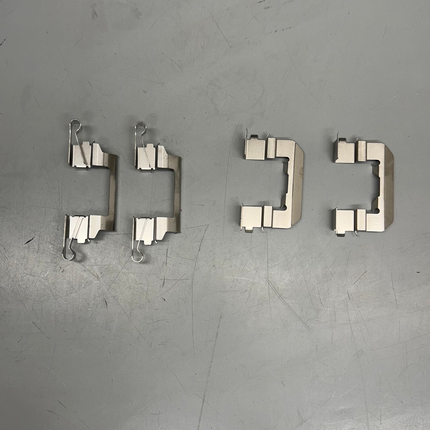 SILENT STOP Semi Loaded Caliper Disc Brake For Ford  Excursion, F-250, F-350 12-3221