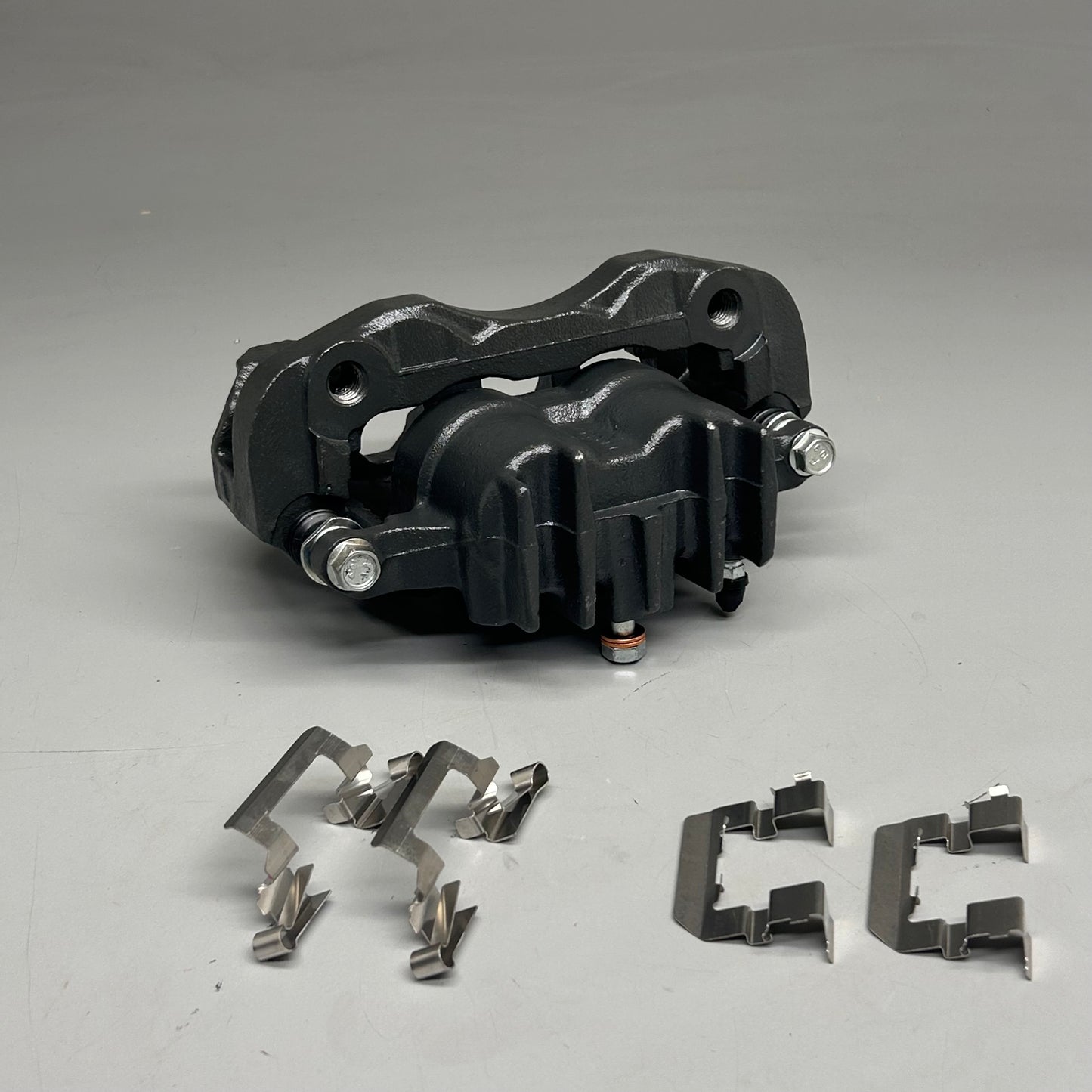 SILENT STOP Semi Loaded Caliper Disc Brake For Ford  Excursion, F-250, F-350 12-3221