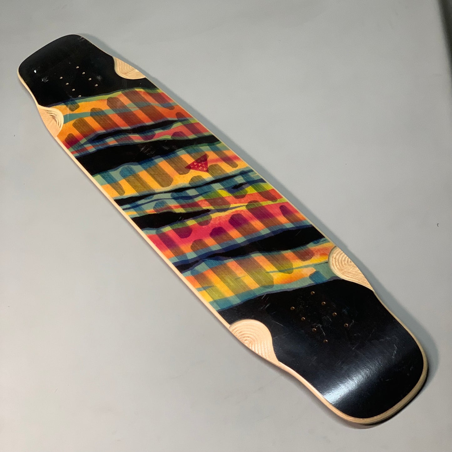 LANDYACHTZ Stratus 46 Hollowtech Spectrum Longboard/Skateboard Canadian Maple  45.5"x9"  (New Other)